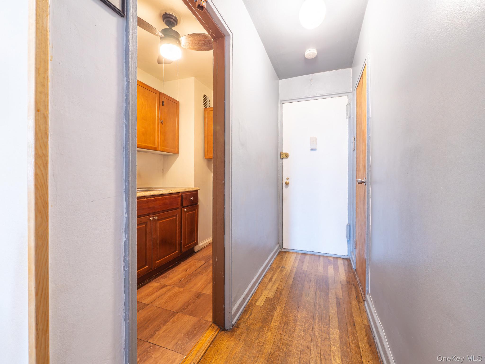 90-11 35th Avenue, Unit 6T photo 15
