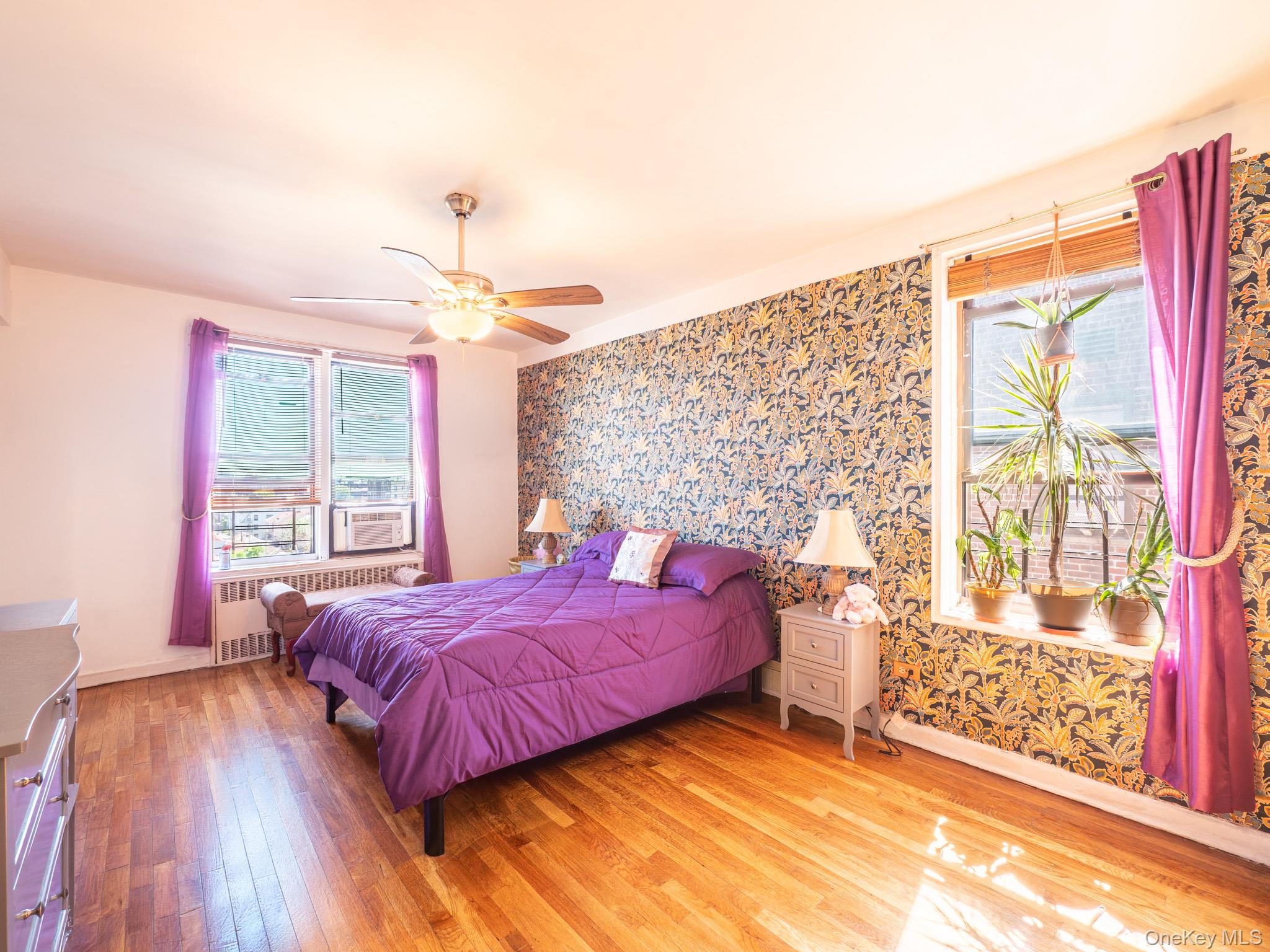 90-11 35th Avenue, Unit 6T photo 4