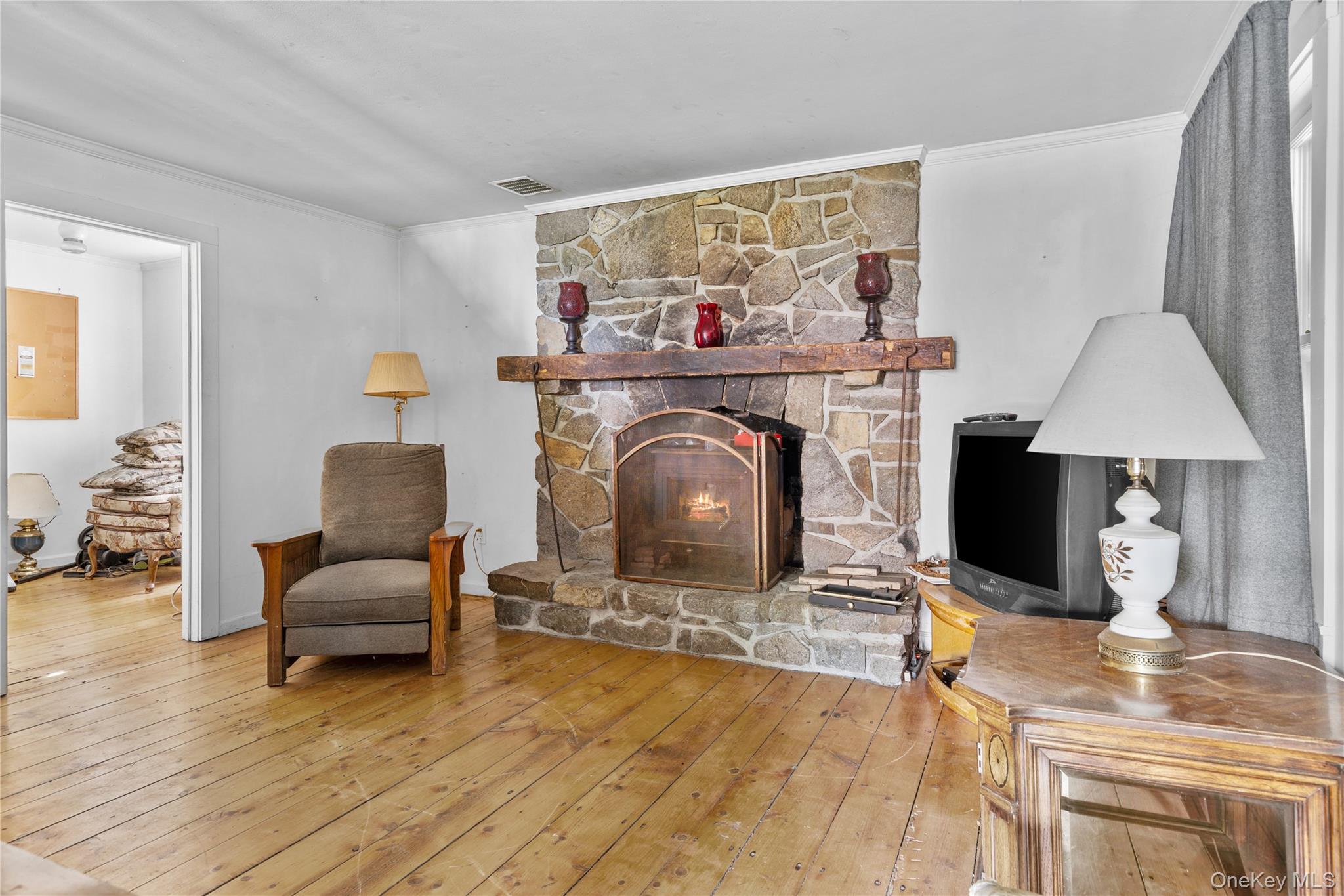 83 Pucker Street – For Sale photo 22