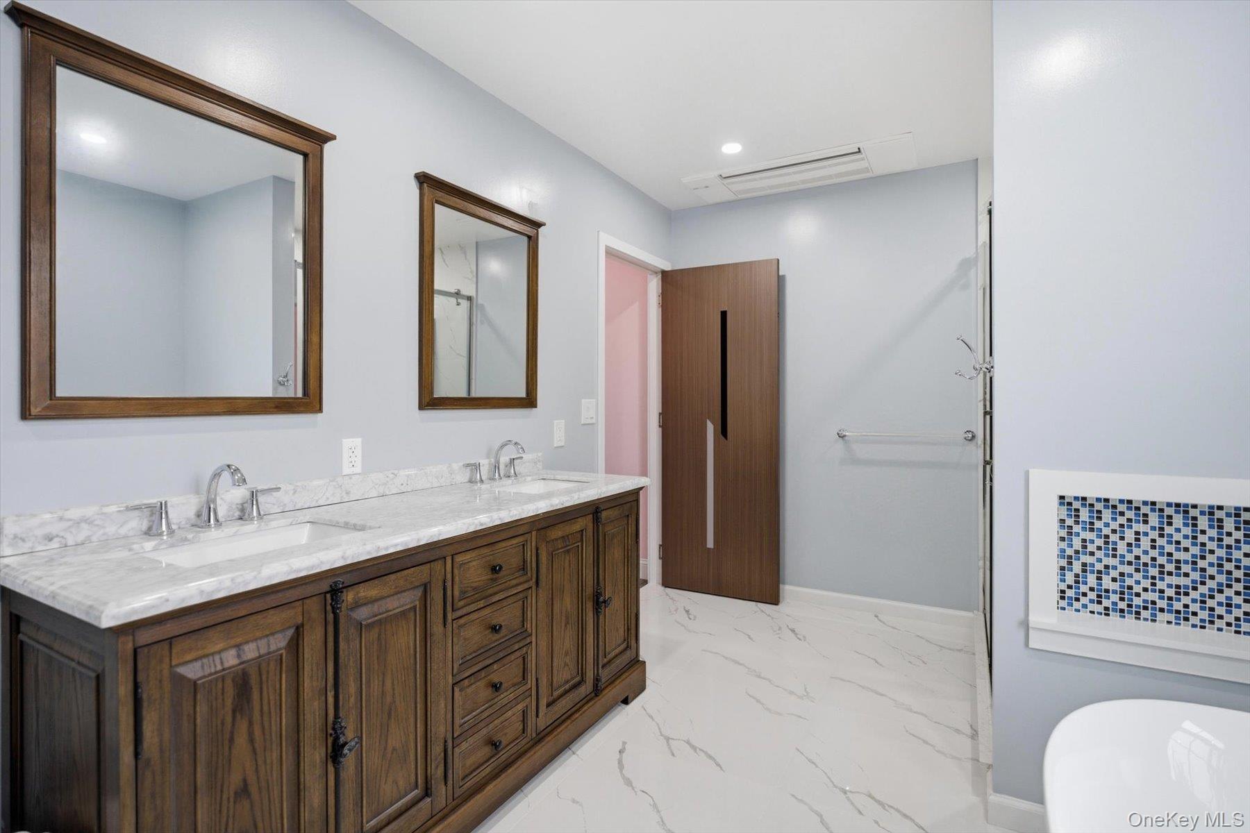 3563 Raven Street – For Sale photo 23