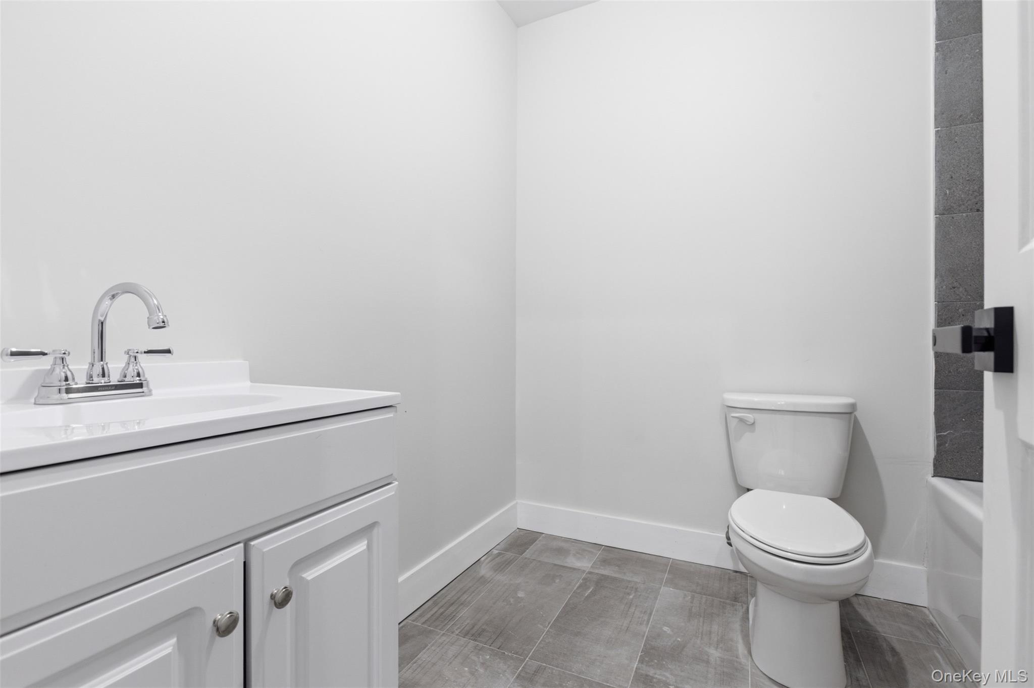 36 North Street – For Sale photo 12