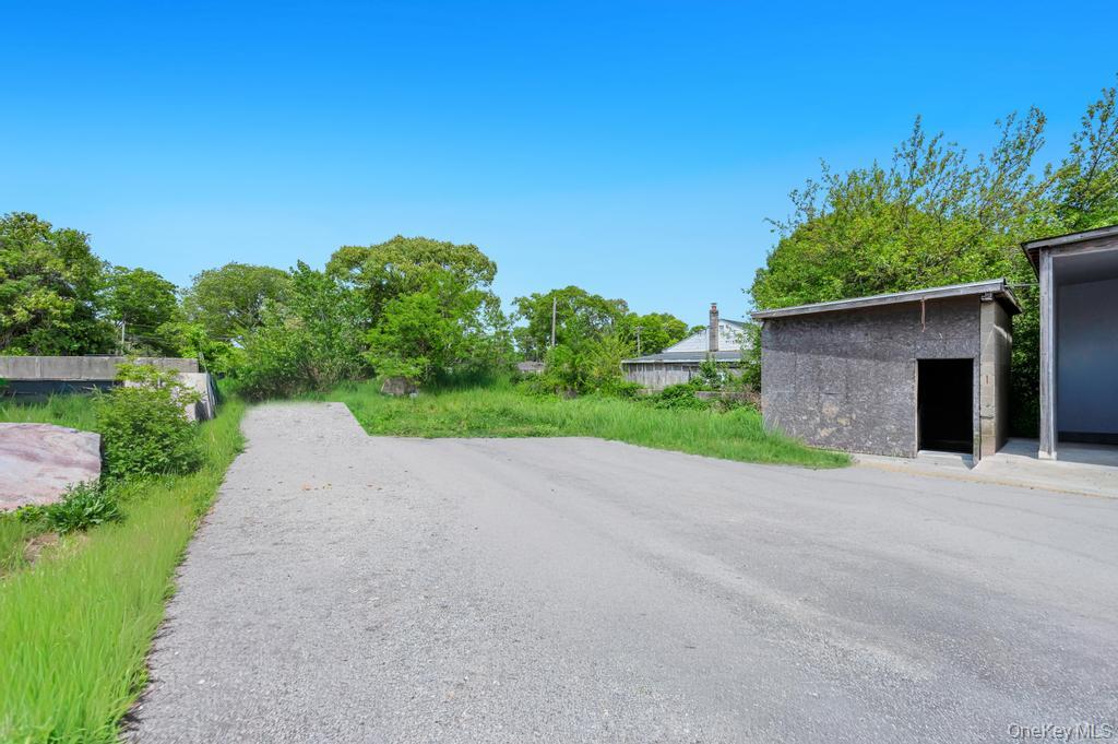 1189 Montauk Highway – For Sale photo 10