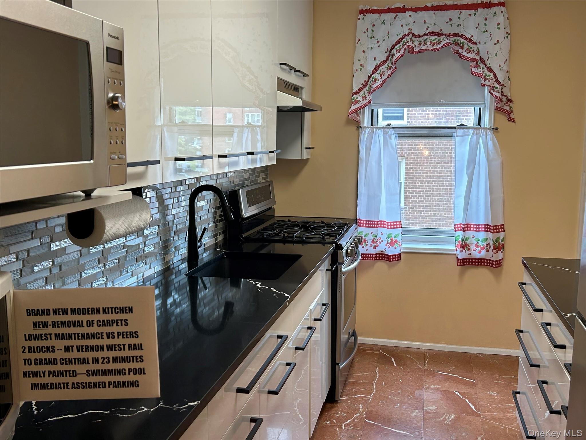 365 Bronx River Road, Unit 3J