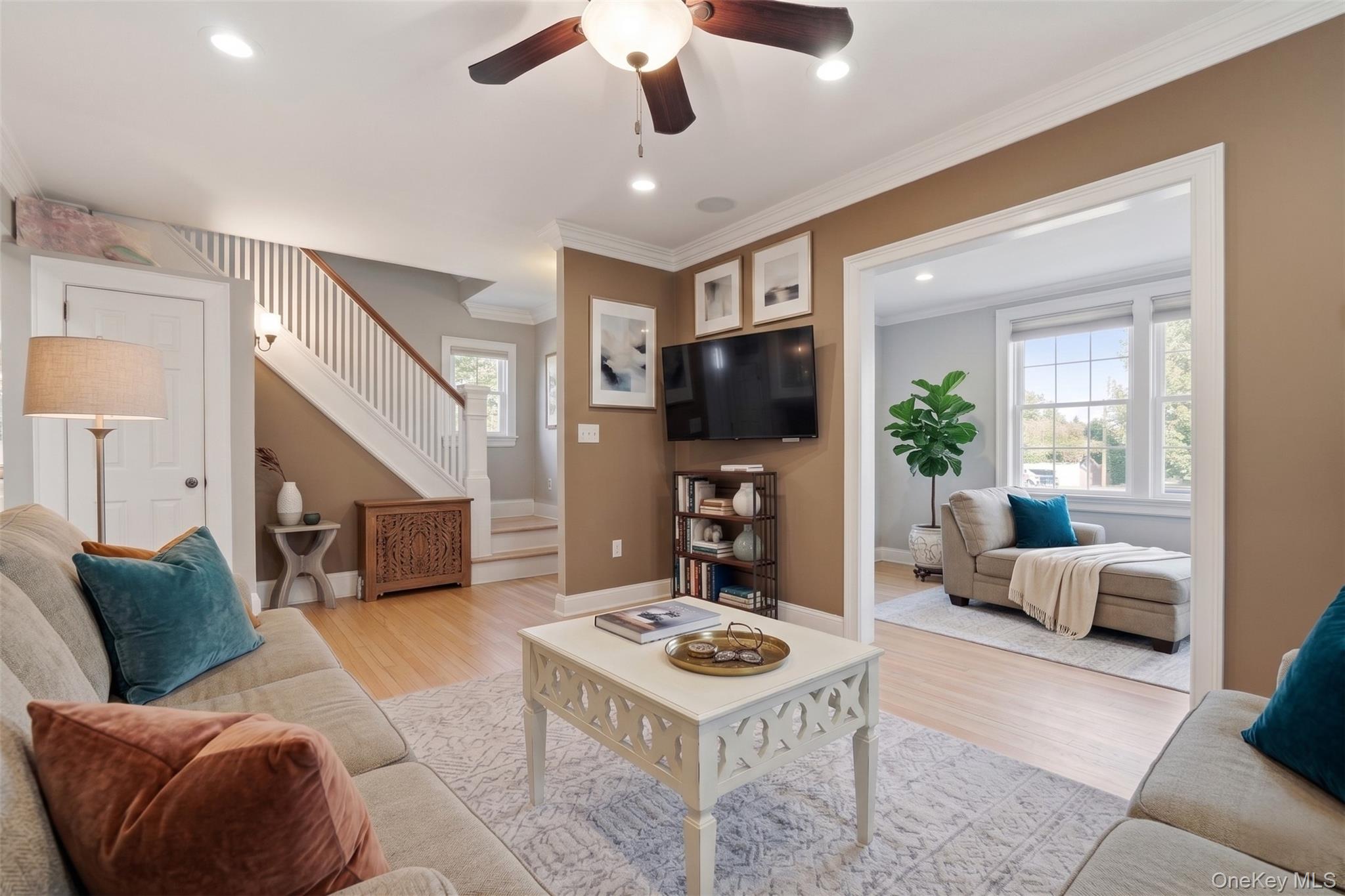 2913 Davis Street – For Sale photo 3