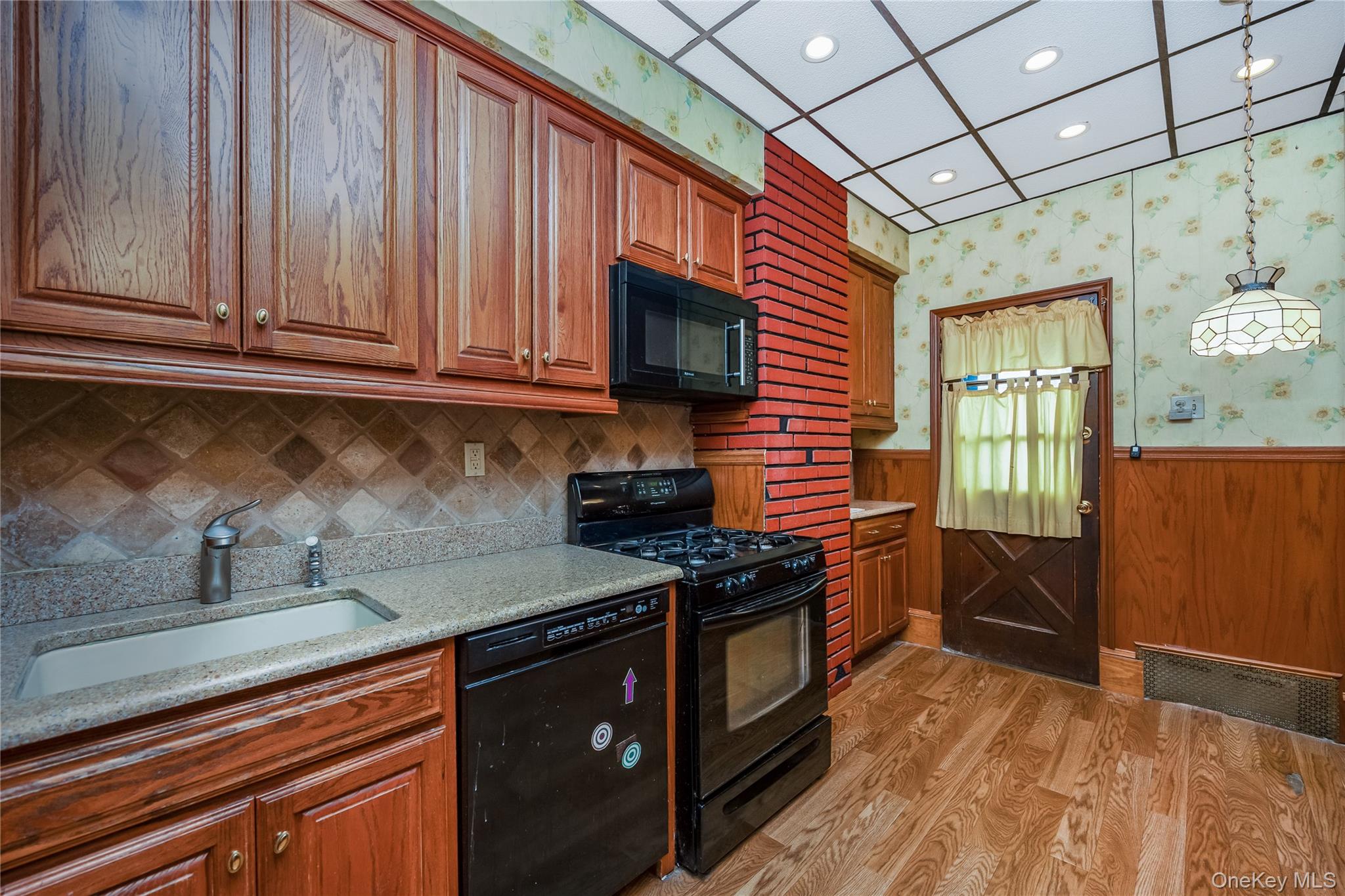6149 62nd Road – For Sale photo 4