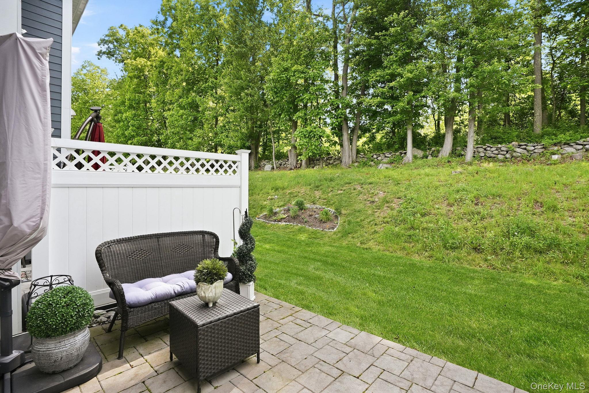 8 Muscoot River Road – For Sale photo 35