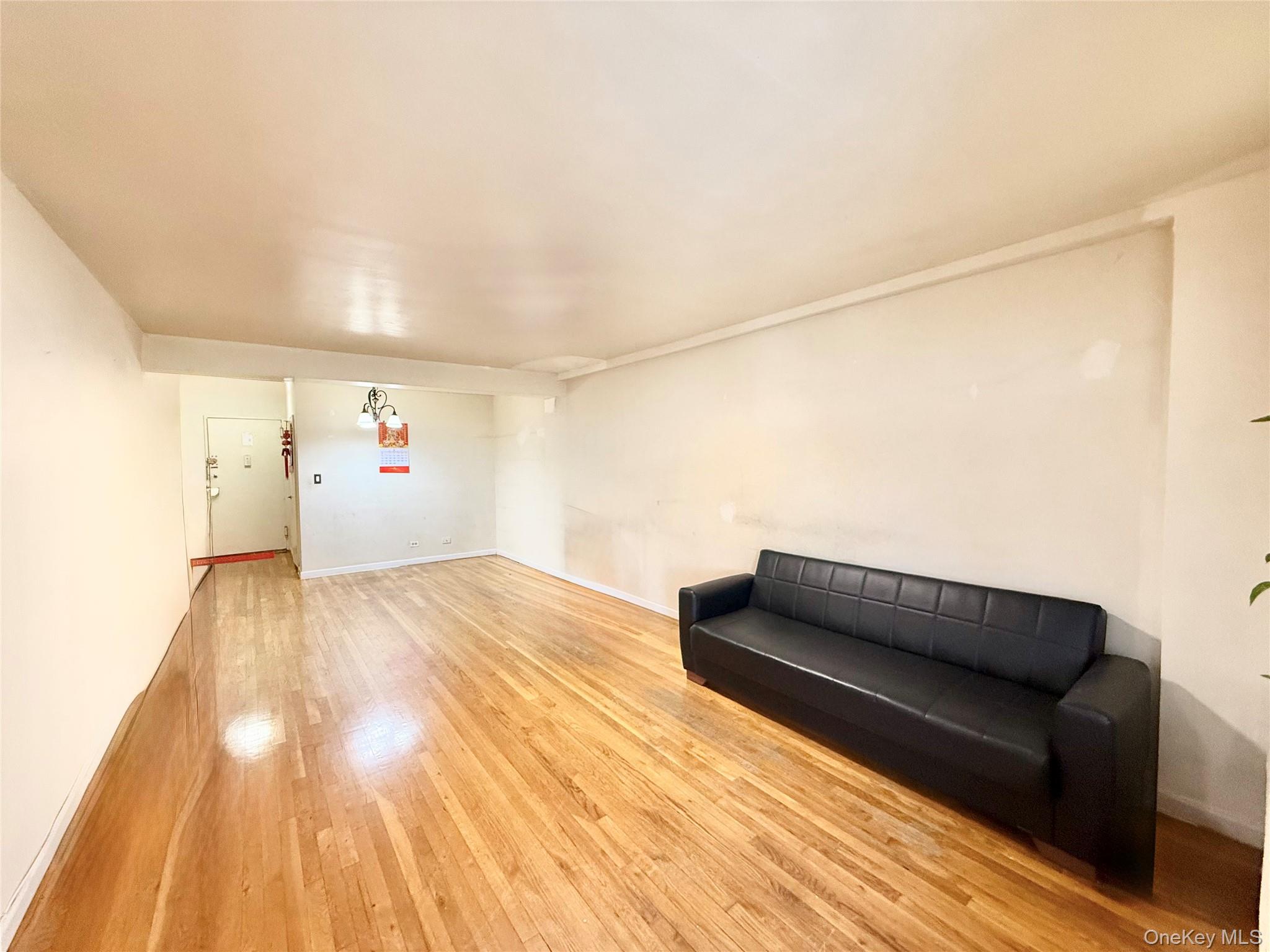 138-70 Elder Avenue, Unit 7G photo 9