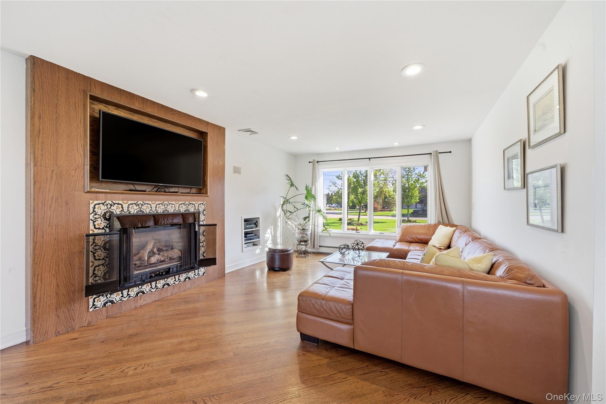 31 The Moor – For Rent photo 6