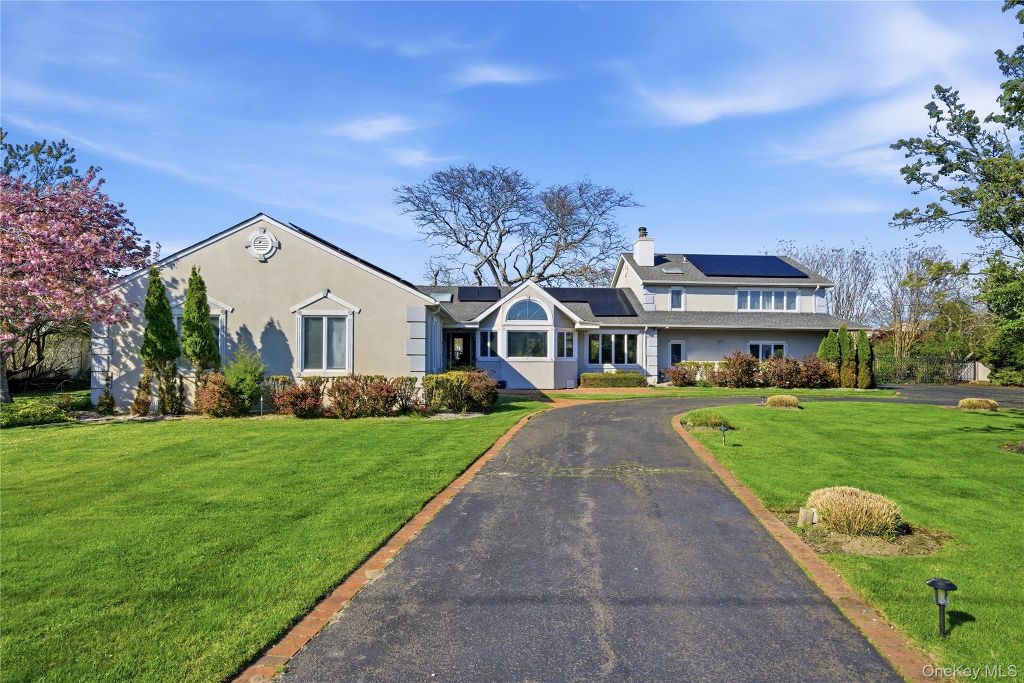 31 The Moor – For Rent