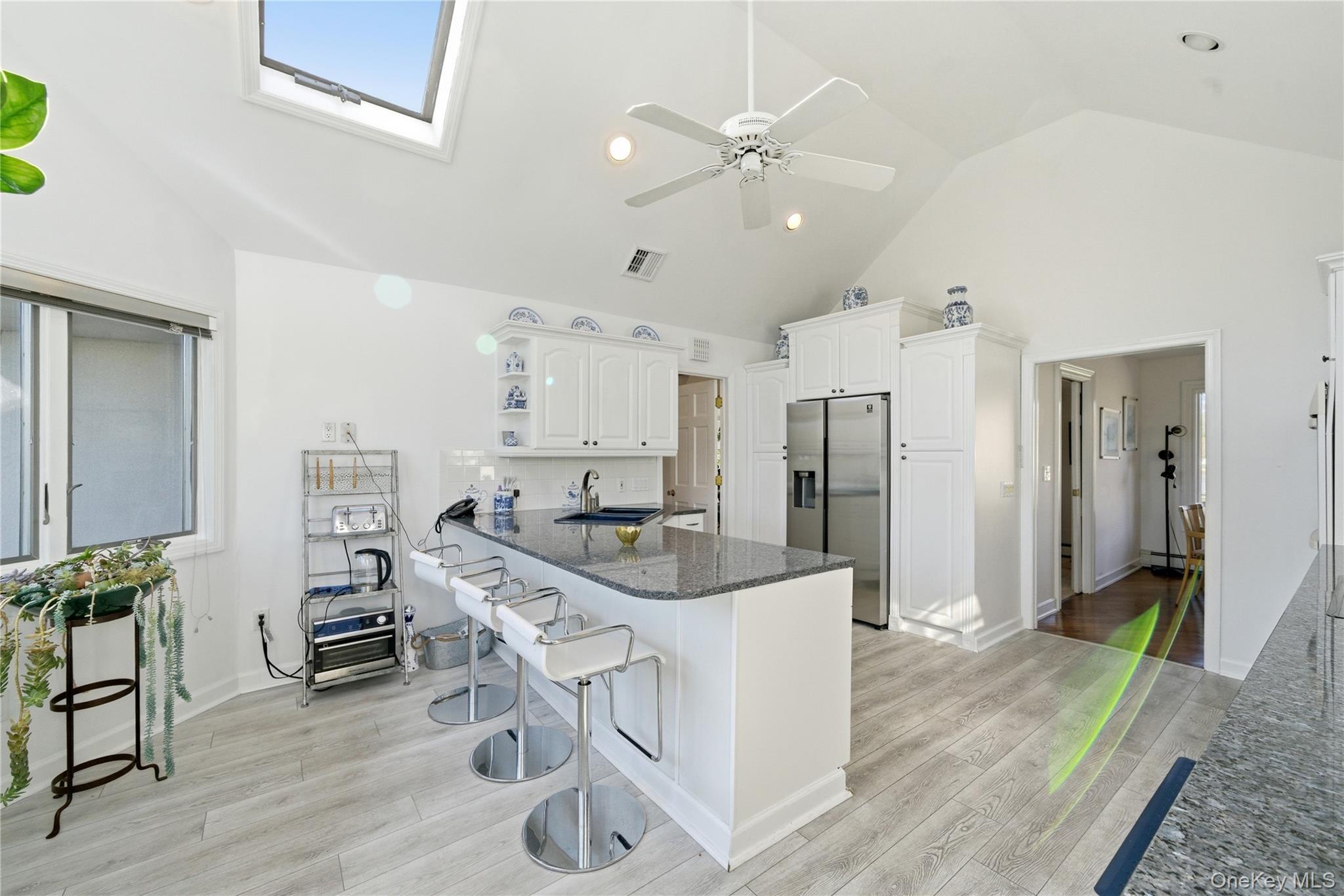 31 The Moor – For Rent photo 13