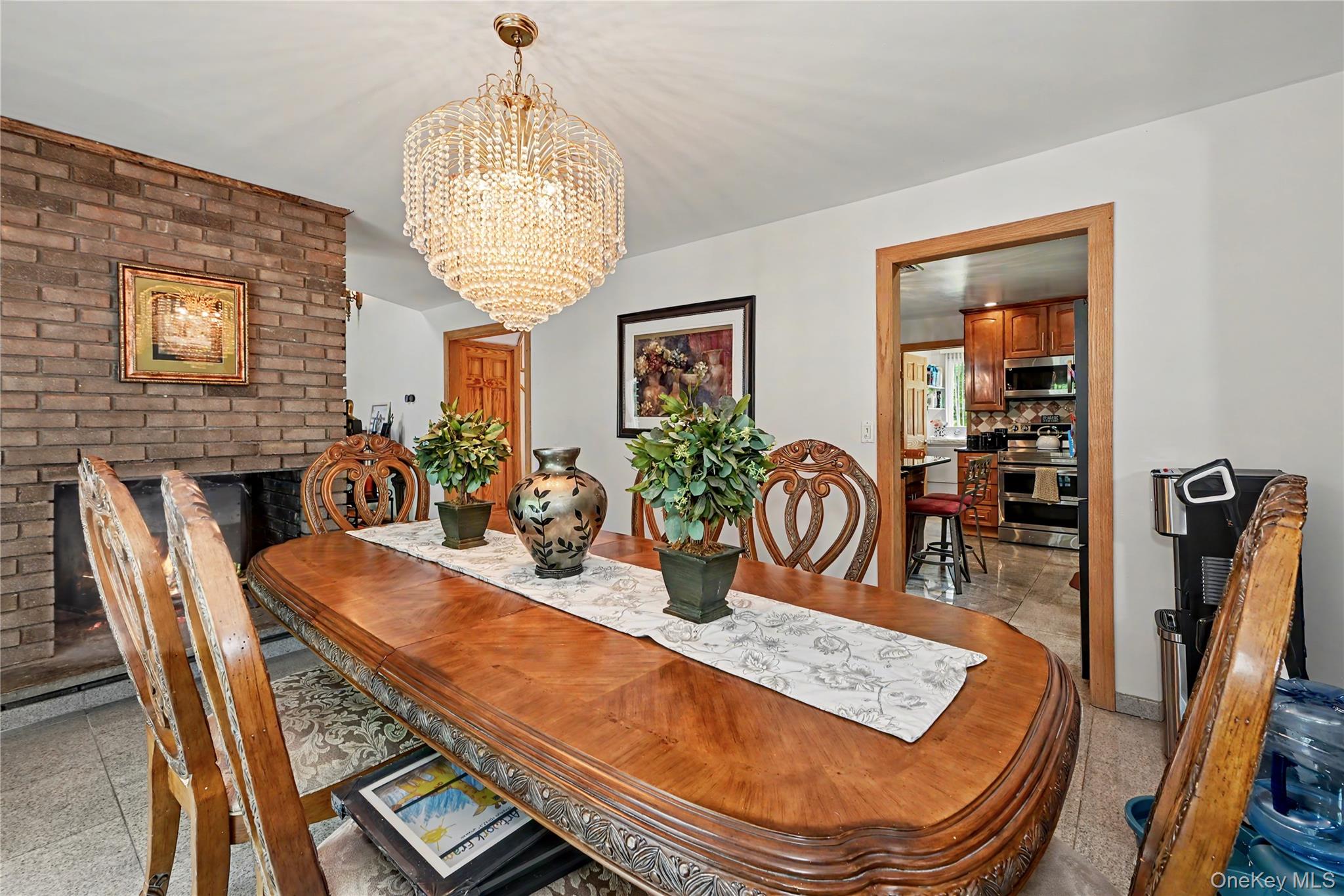 26 Mandy Lane – For Sale photo 8