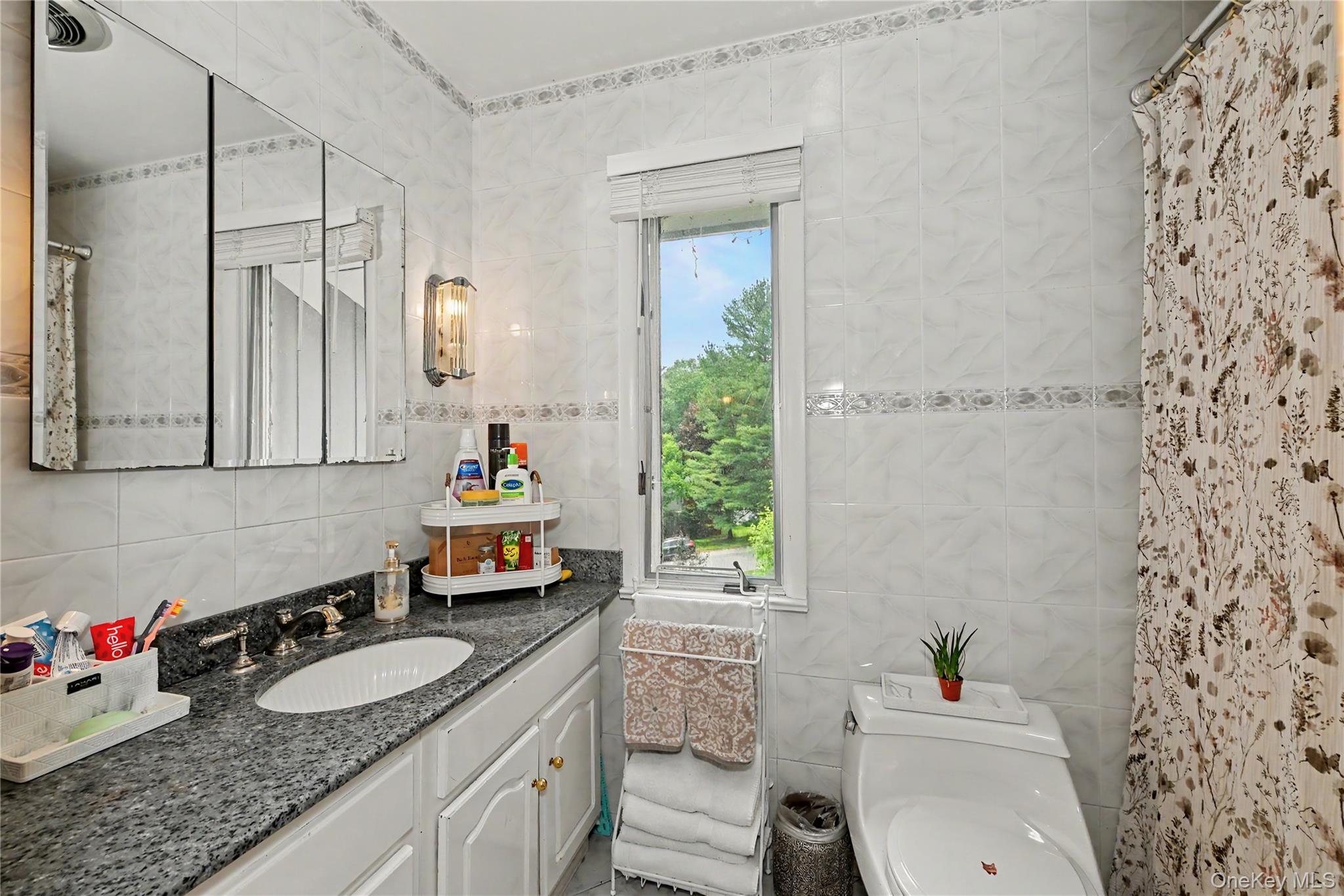 26 Mandy Lane – For Sale photo 11