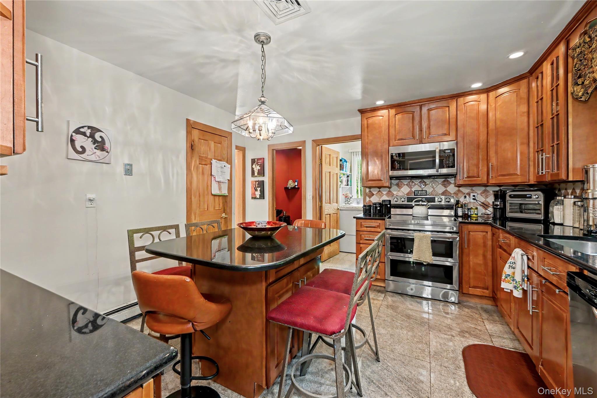 26 Mandy Lane – For Sale photo 7