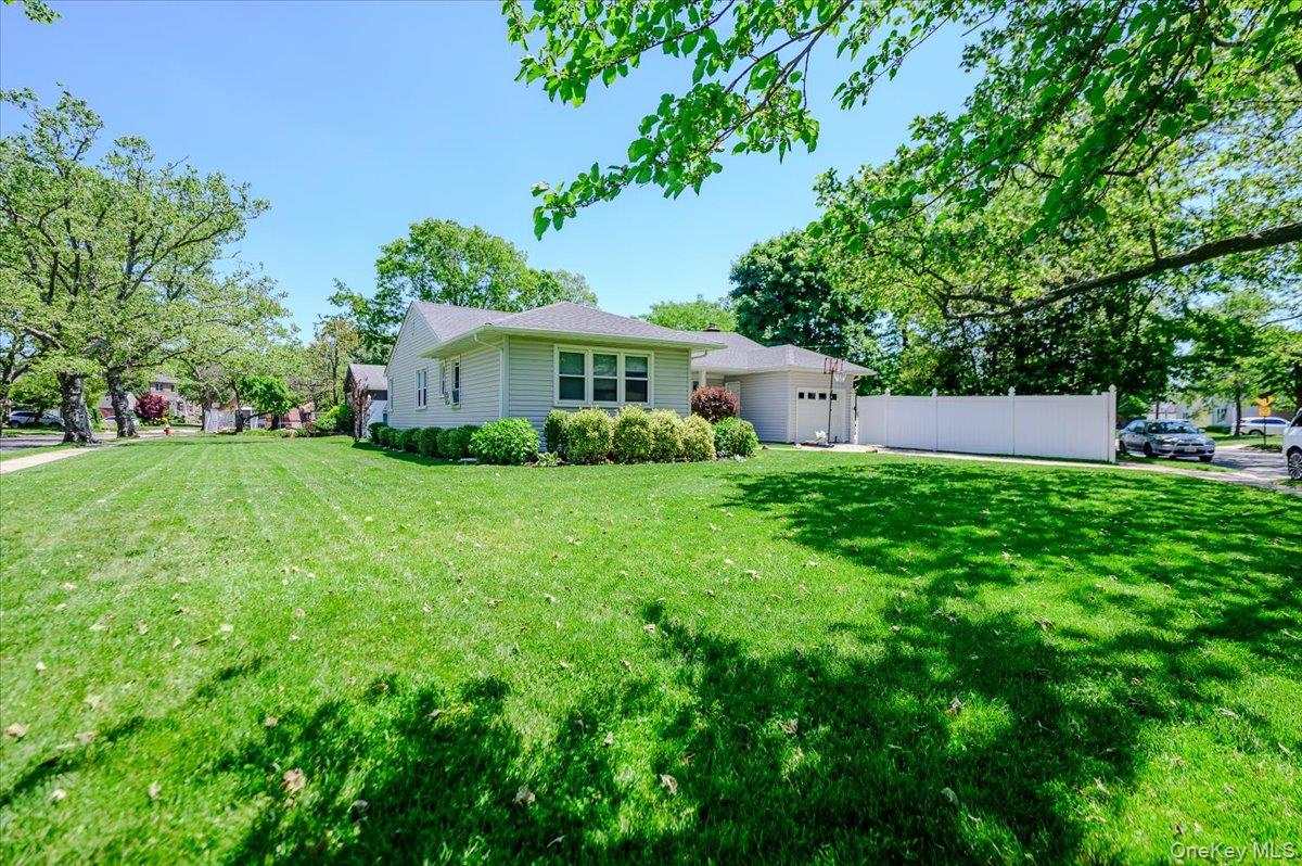 534 Allen Road – For Sale photo 23