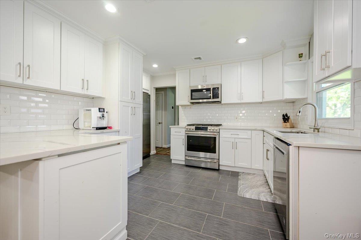 534 Allen Road – For Sale photo 8