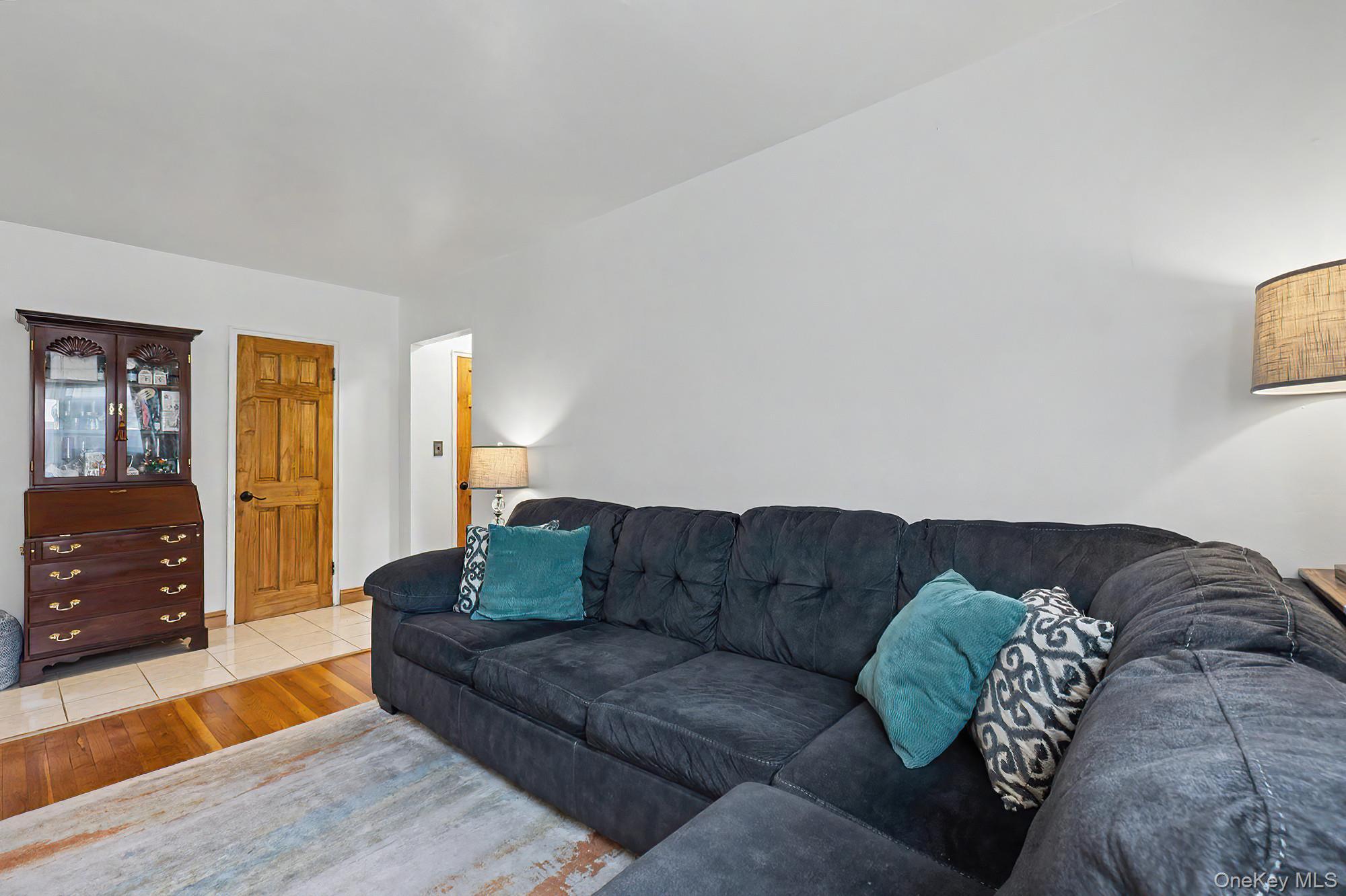 175 Bryant Avenue, Unit 1I photo 8