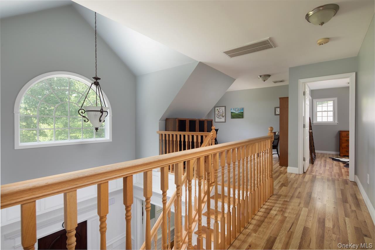82 Maple Hill Lane – For Sale photo 20