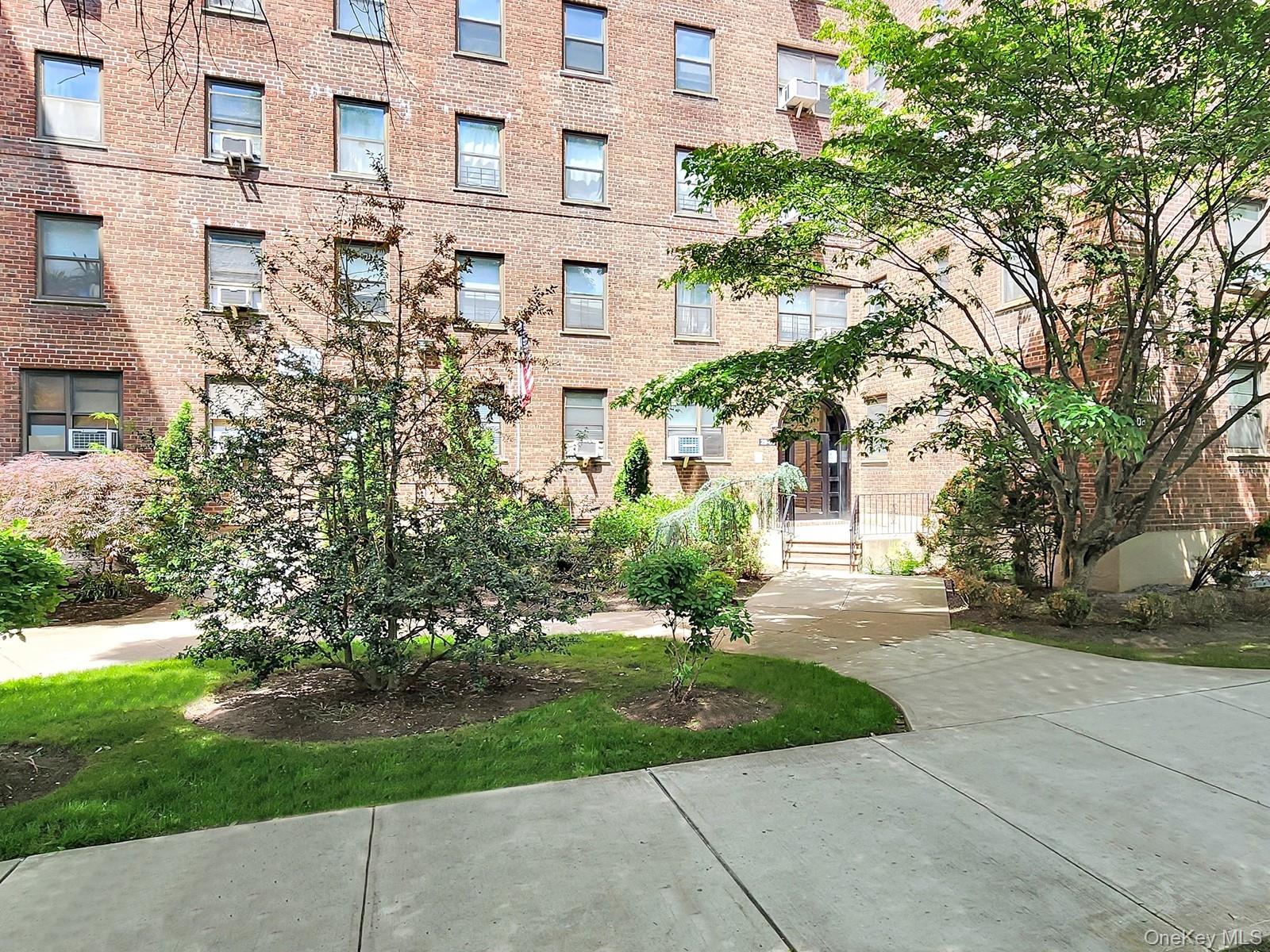29-08 139th Street, Unit 1D photo 9
