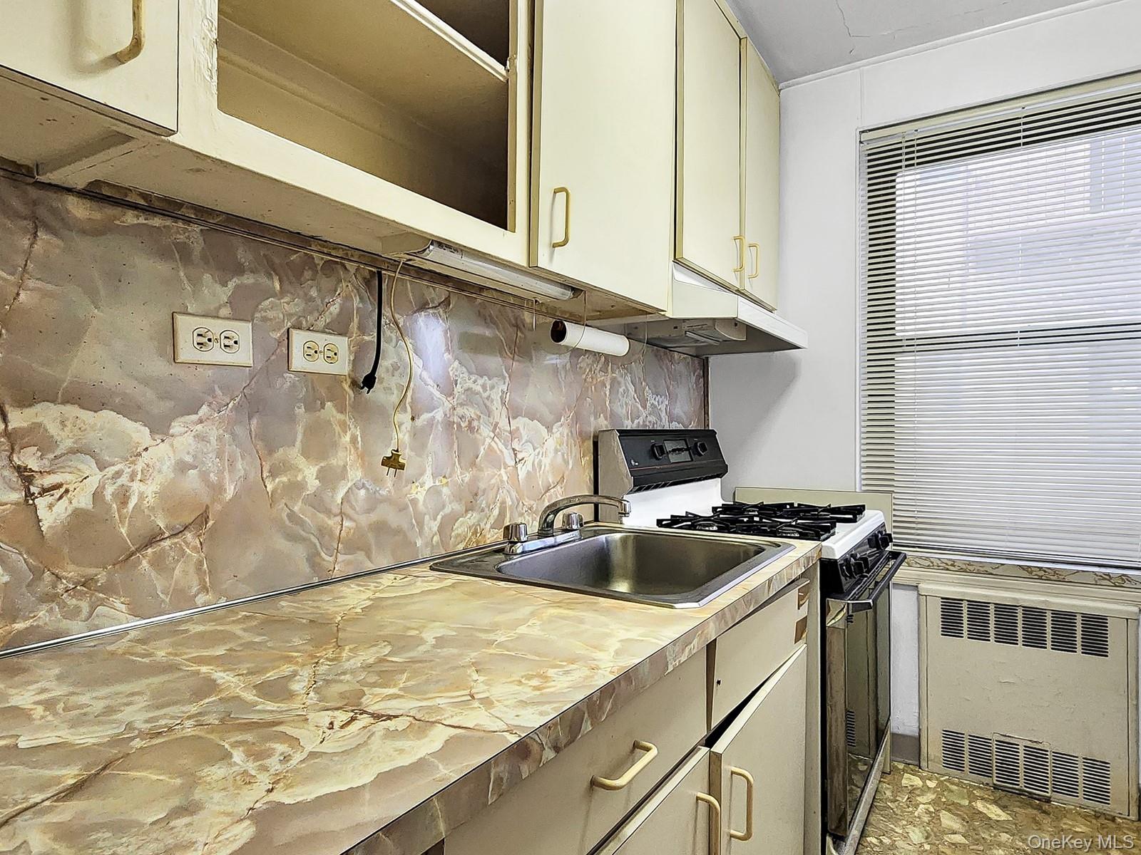29-08 139th Street, Unit 1D photo 5