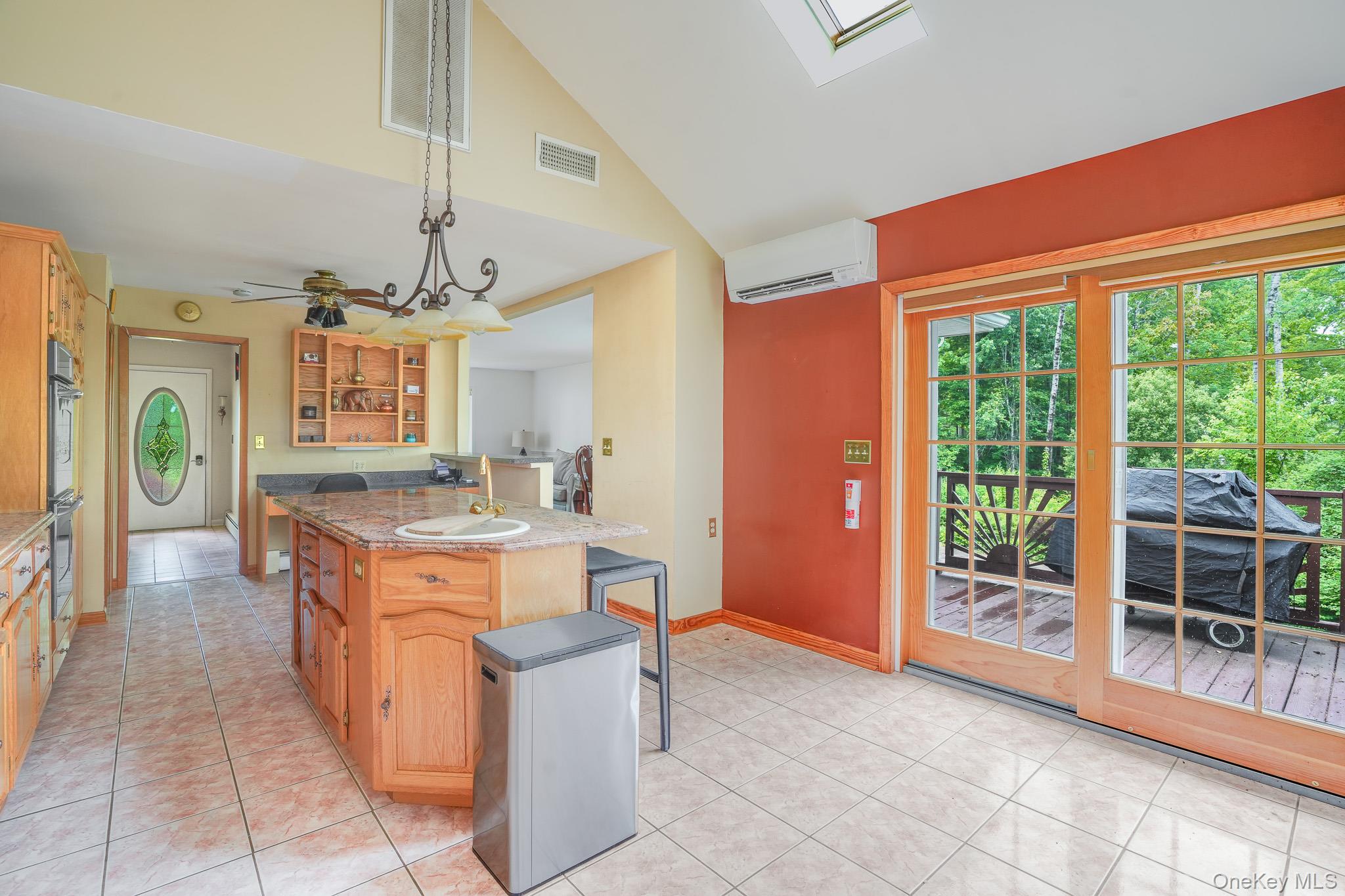 10 Eisgruber Park Lane – For Sale photo 17