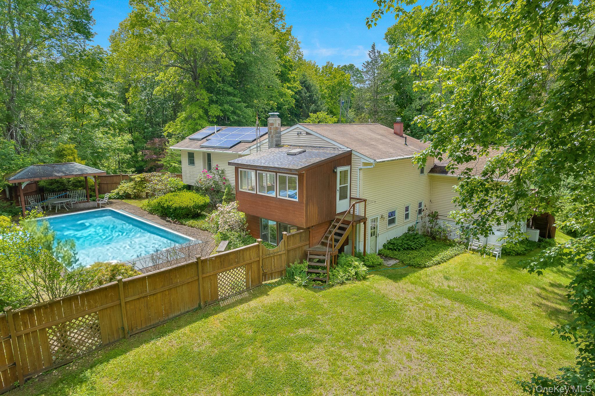 10 Eisgruber Park Lane – For Sale photo 10