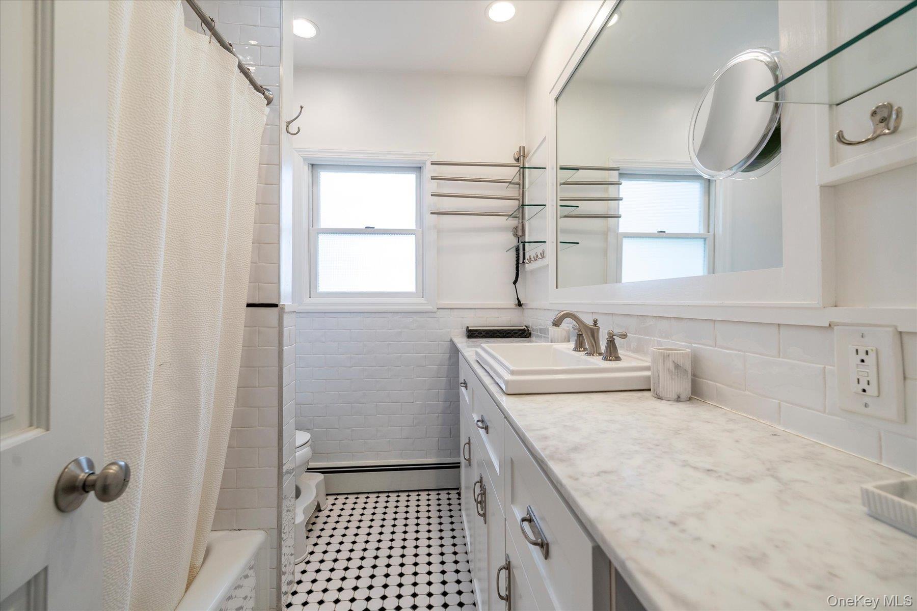 400 Roosevelt Avenue – For Sale photo 35