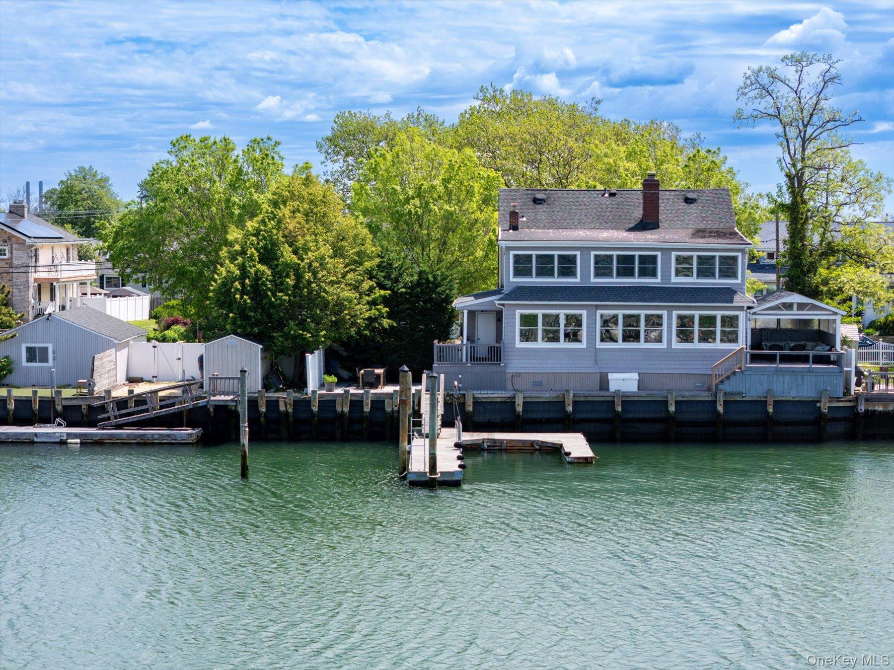 400 Roosevelt Avenue – For Sale photo 17