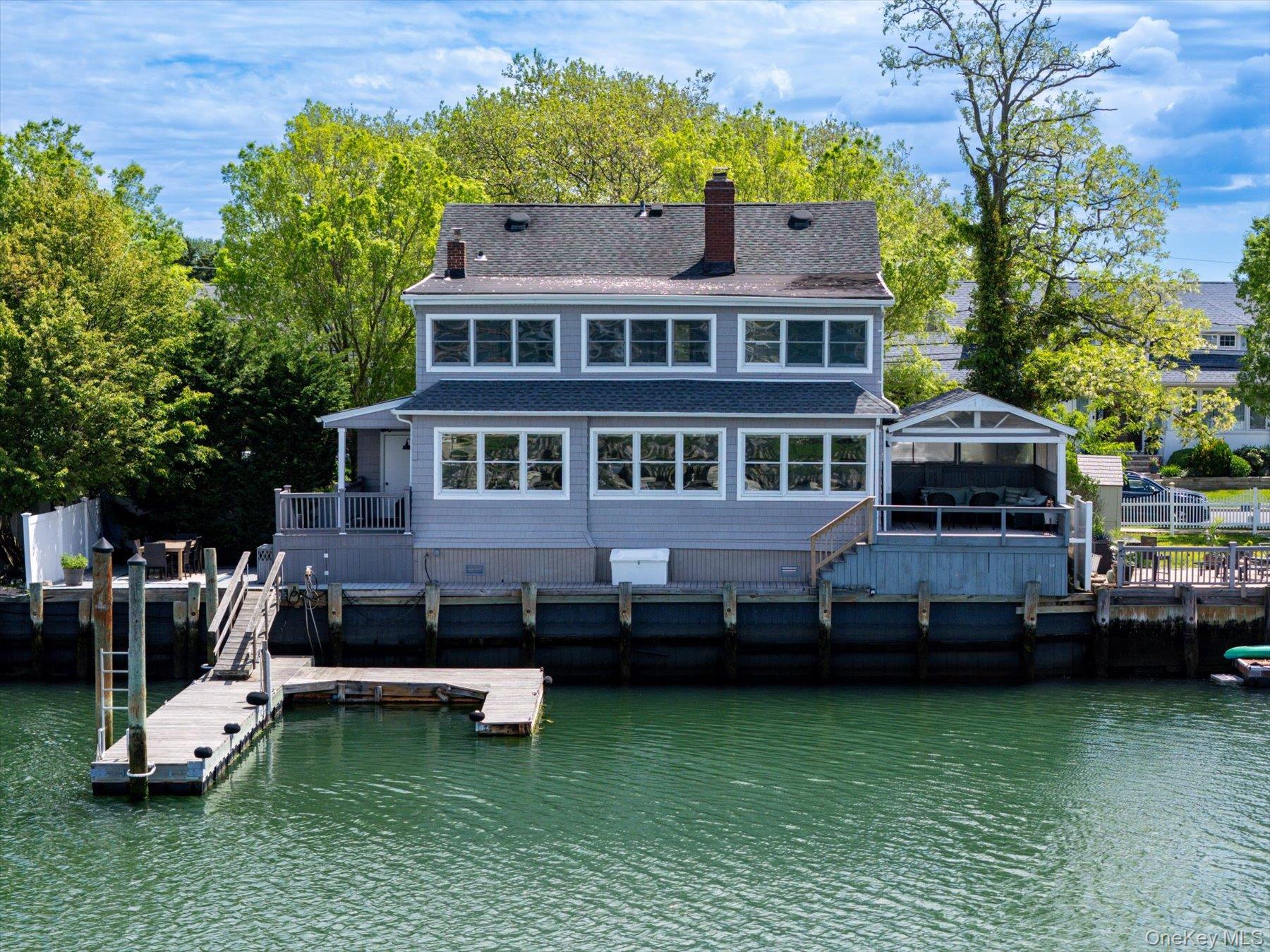 400 Roosevelt Avenue – For Sale photo 16