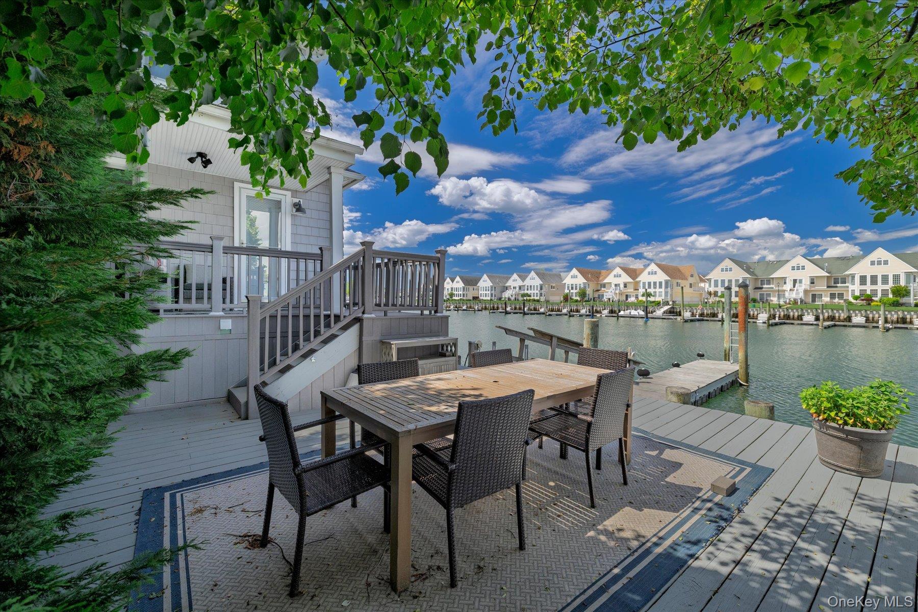 400 Roosevelt Avenue – For Sale photo 8