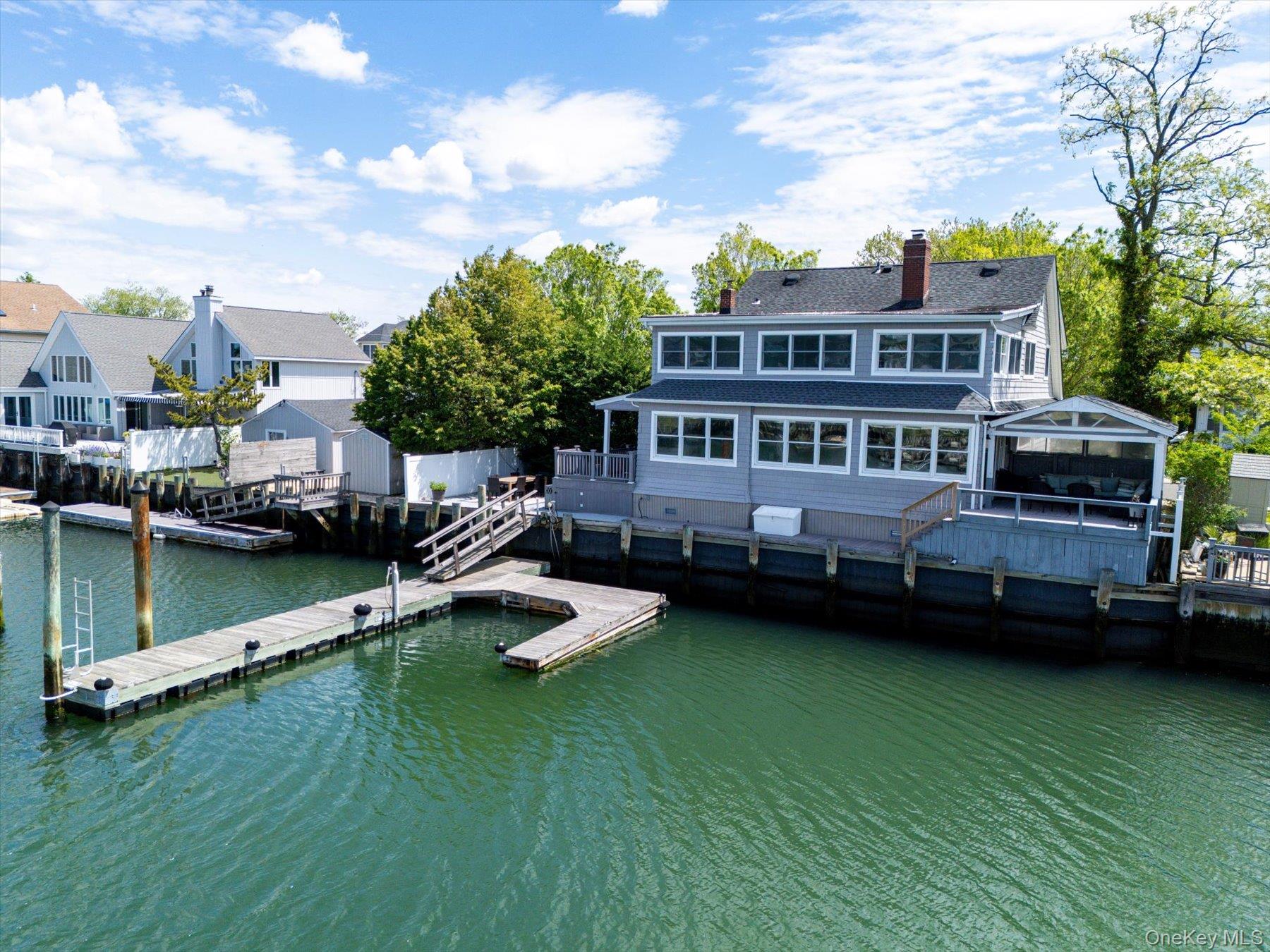 400 Roosevelt Avenue – For Sale photo 15