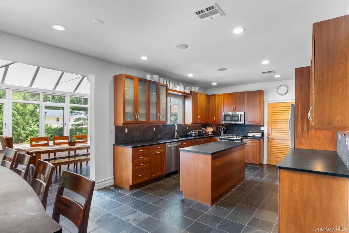 9 Ronwood Road – For Sale photo 14