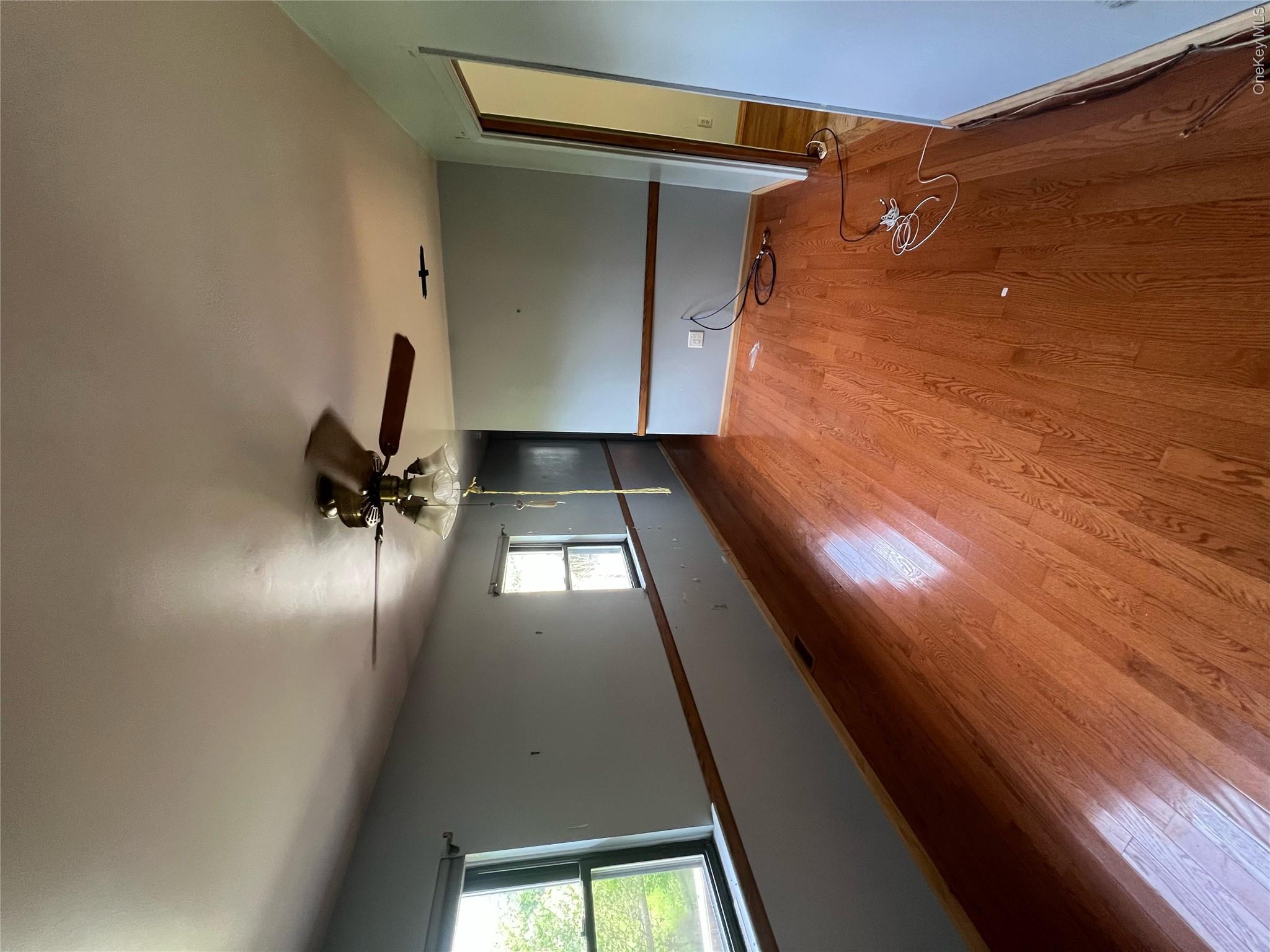 2 S Aspen Road – For Sale photo 4