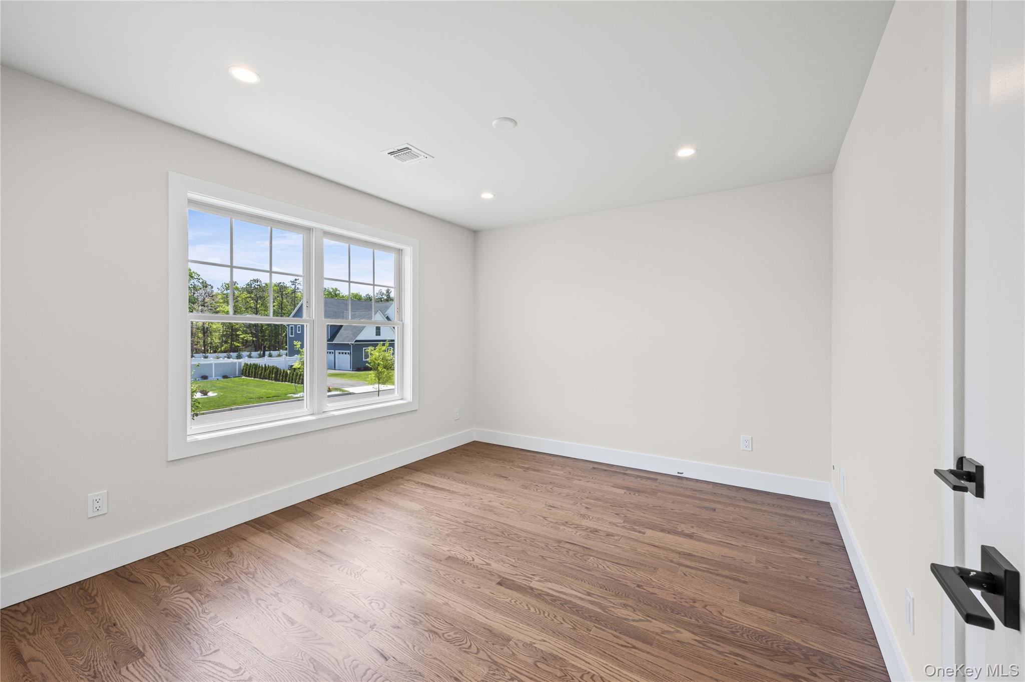 5 Jersey Avenue – For Sale photo 36