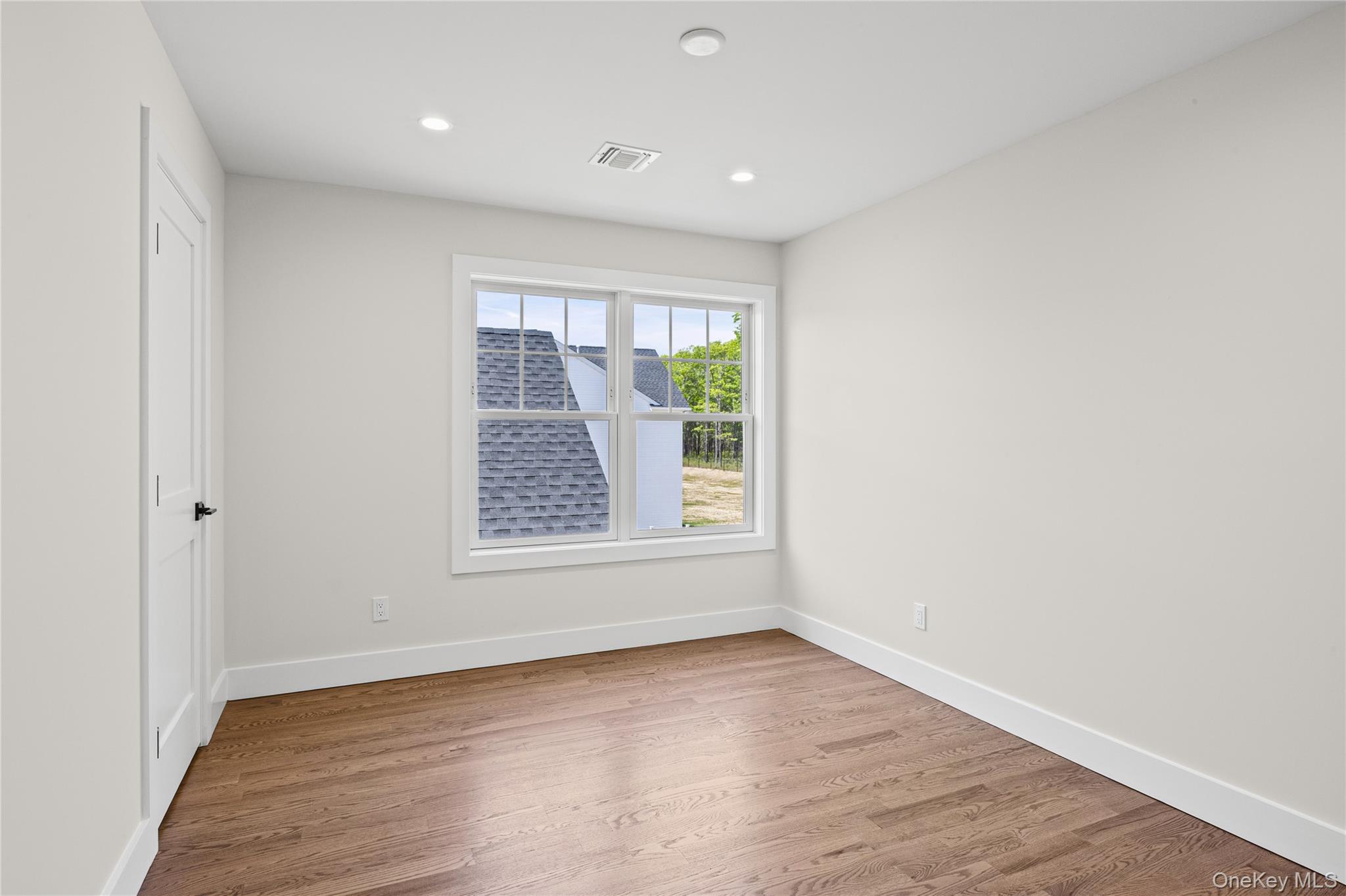 5 Jersey Avenue – For Sale photo 35