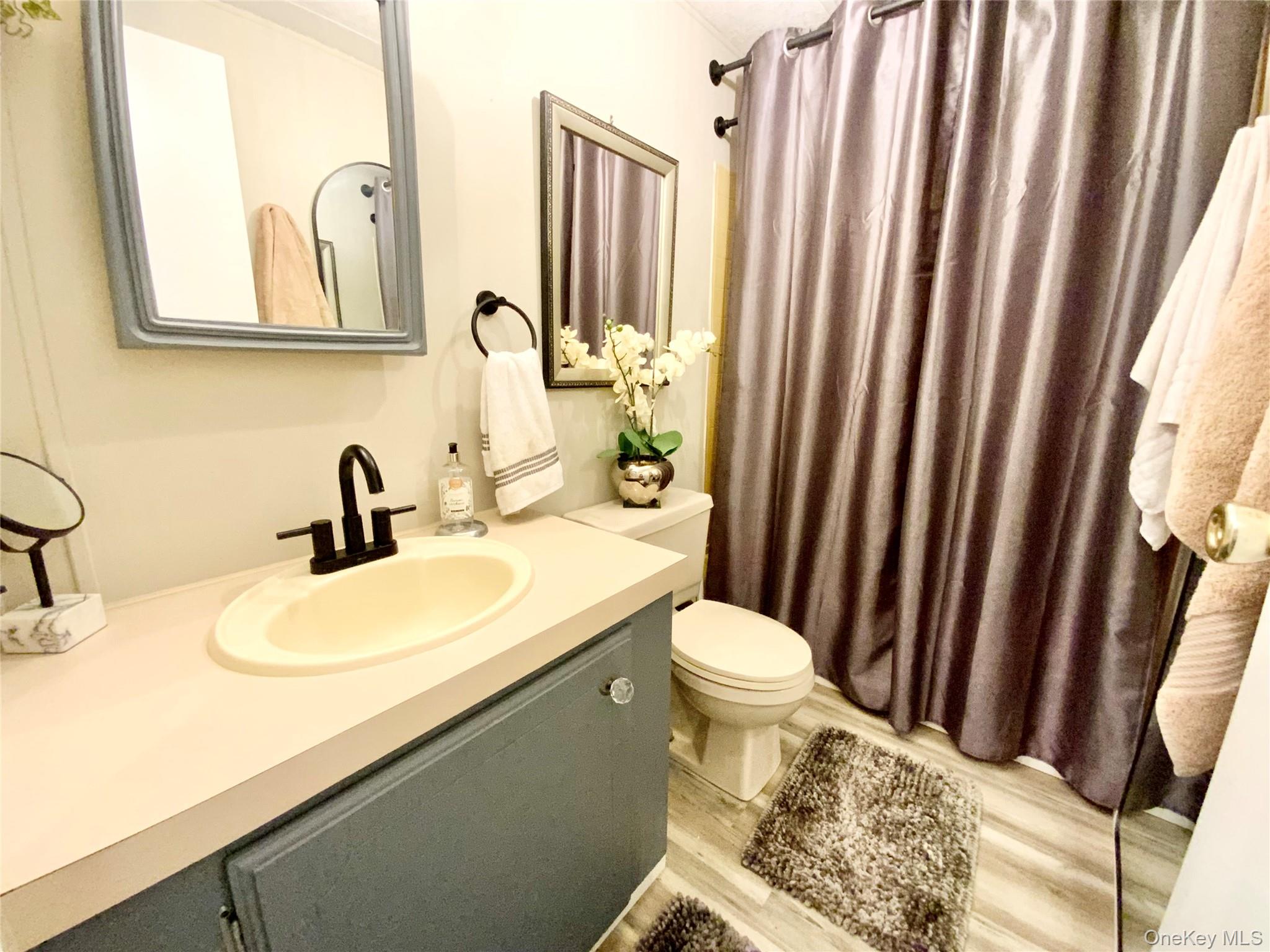 18 Cook Lane – For Sale photo 9