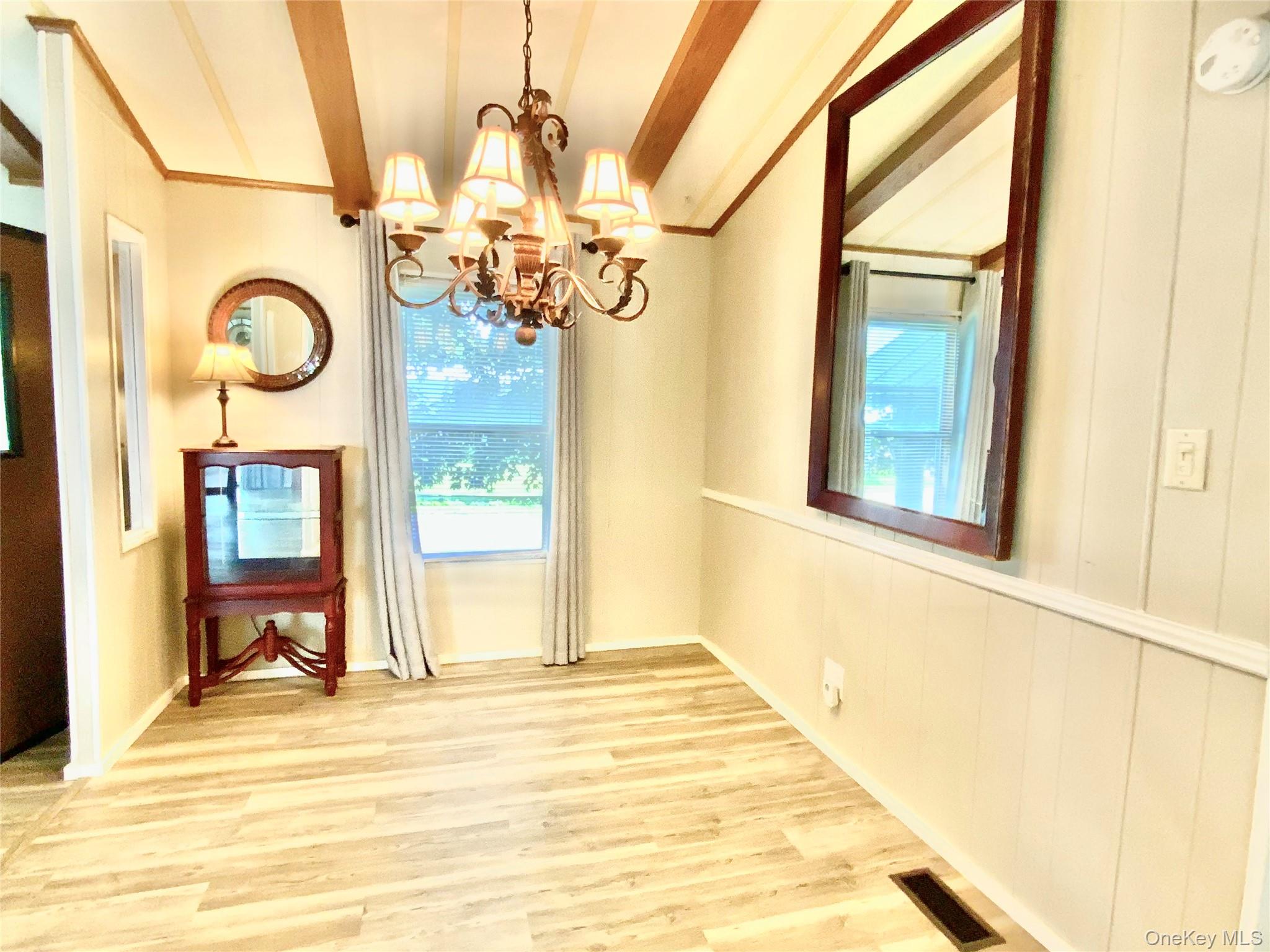 18 Cook Lane – For Sale photo 4