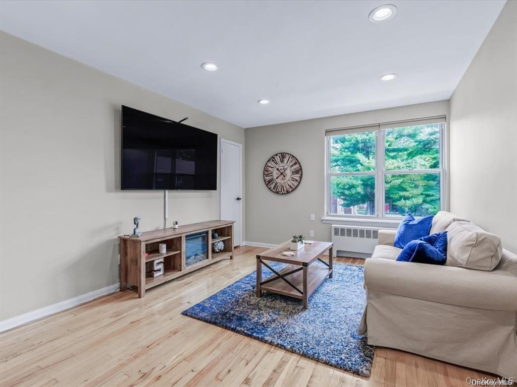 56 Edwards Street, Unit 2B photo 5