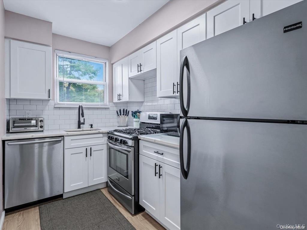 56 Edwards Street, Unit 2B photo 8