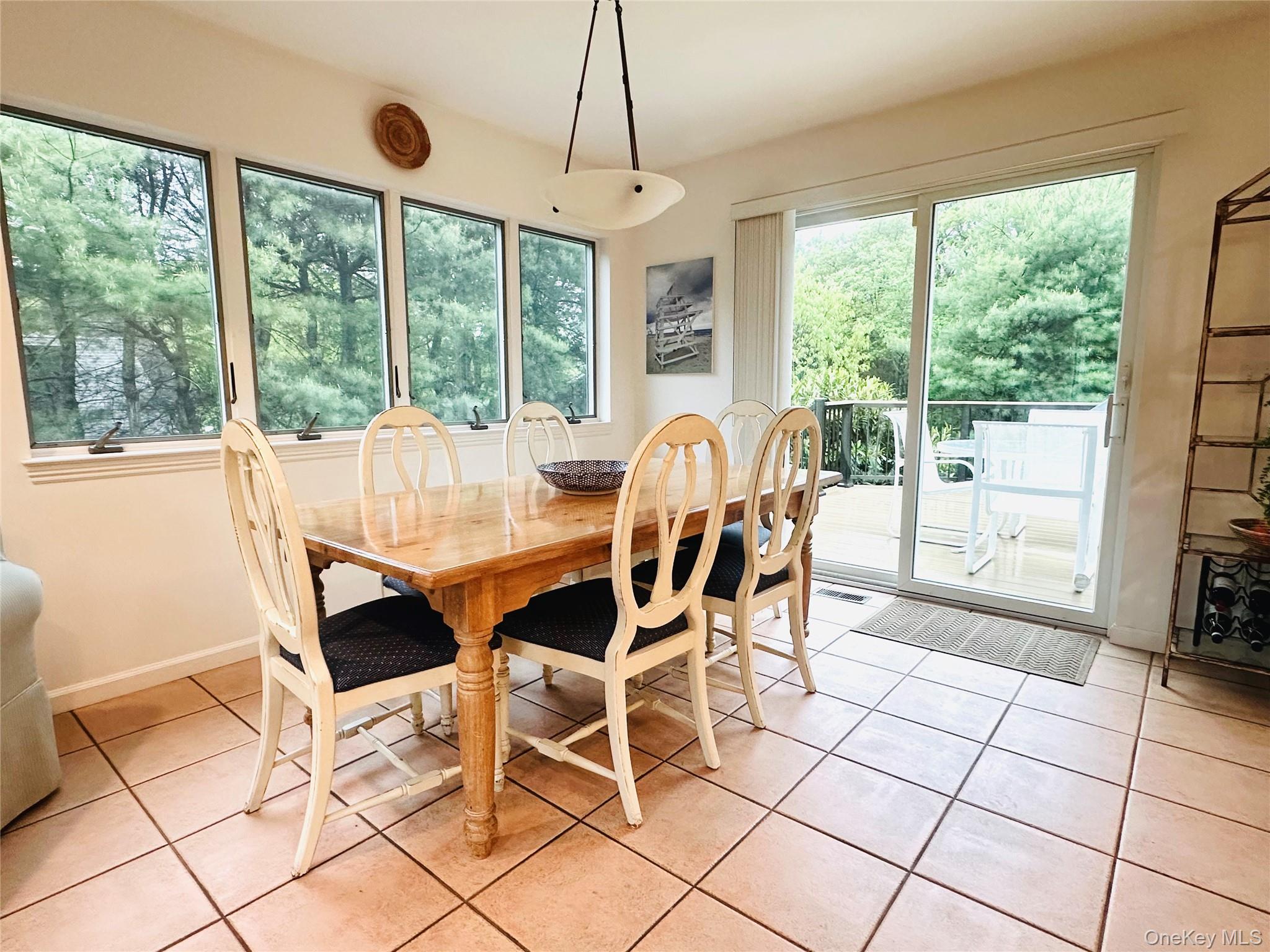 40 Hilltop Road – For Rent photo 4