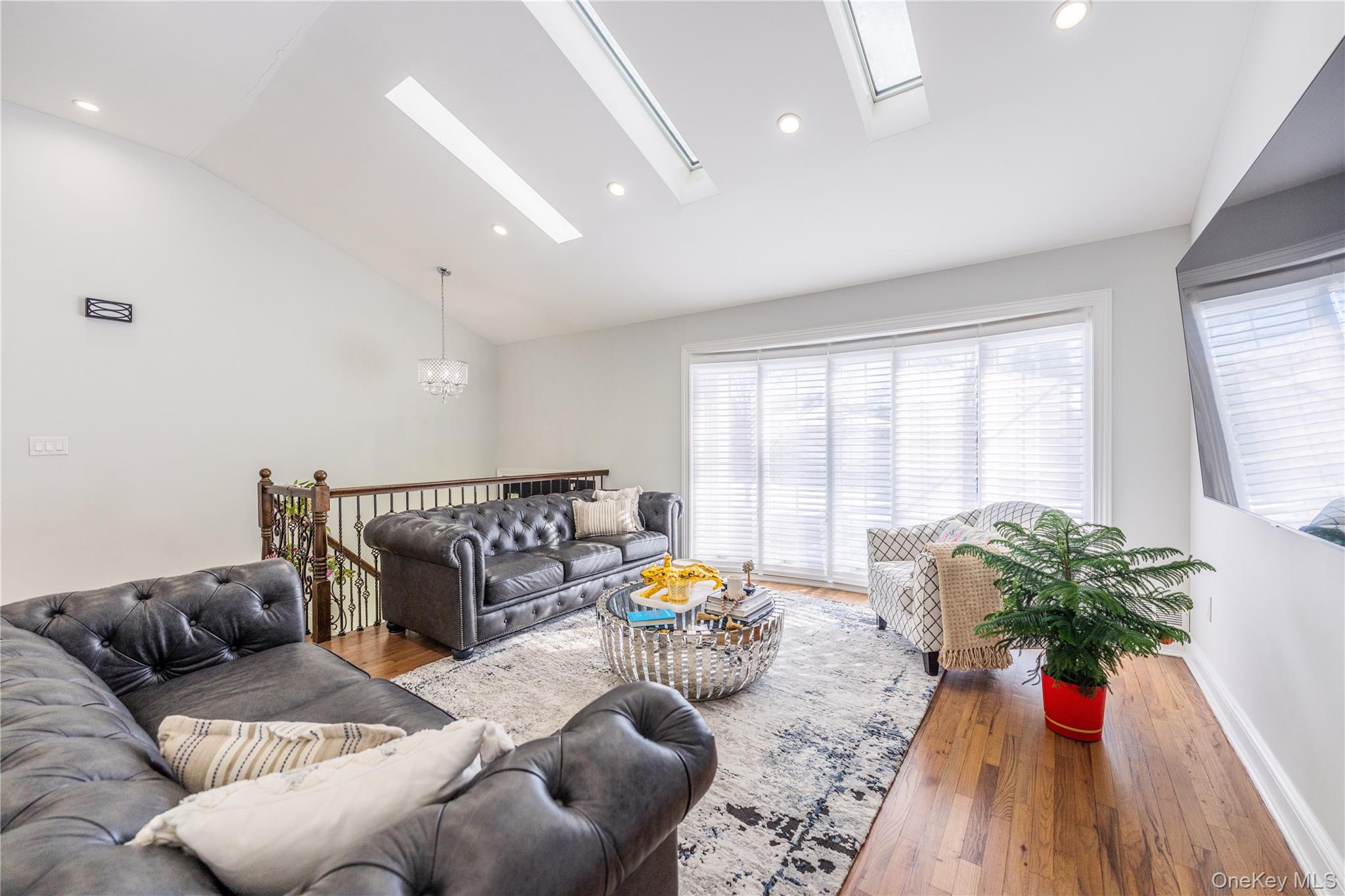 7 Dunhill Road – For Sale photo 4