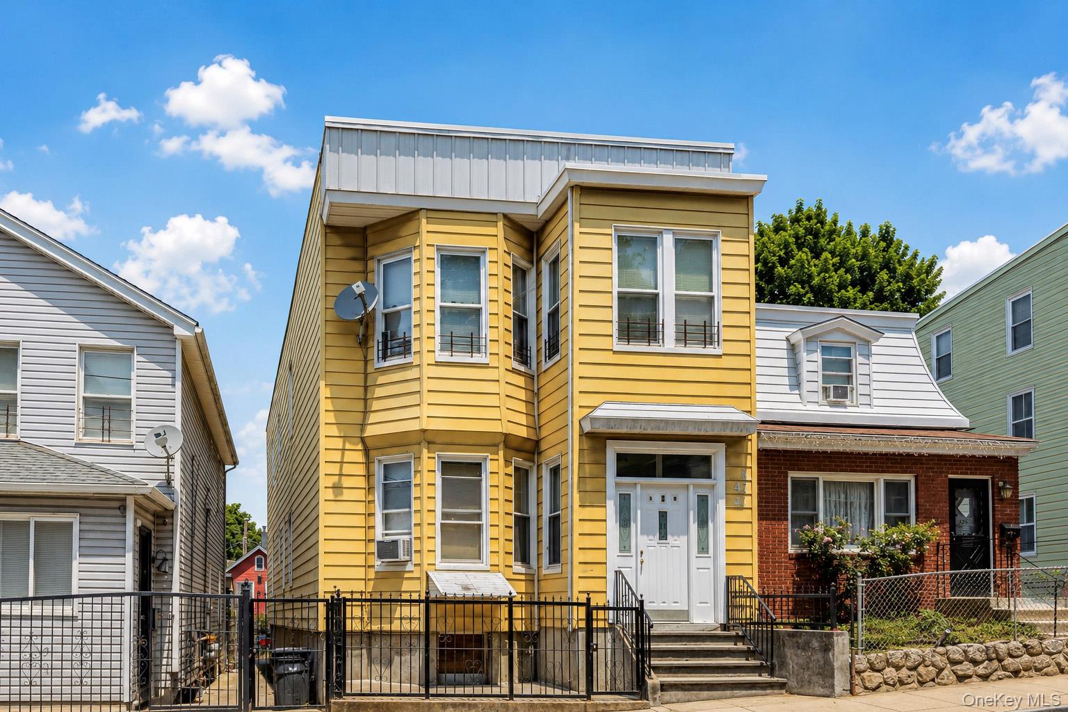 123 Oliver Avenue – For Sale photo 2