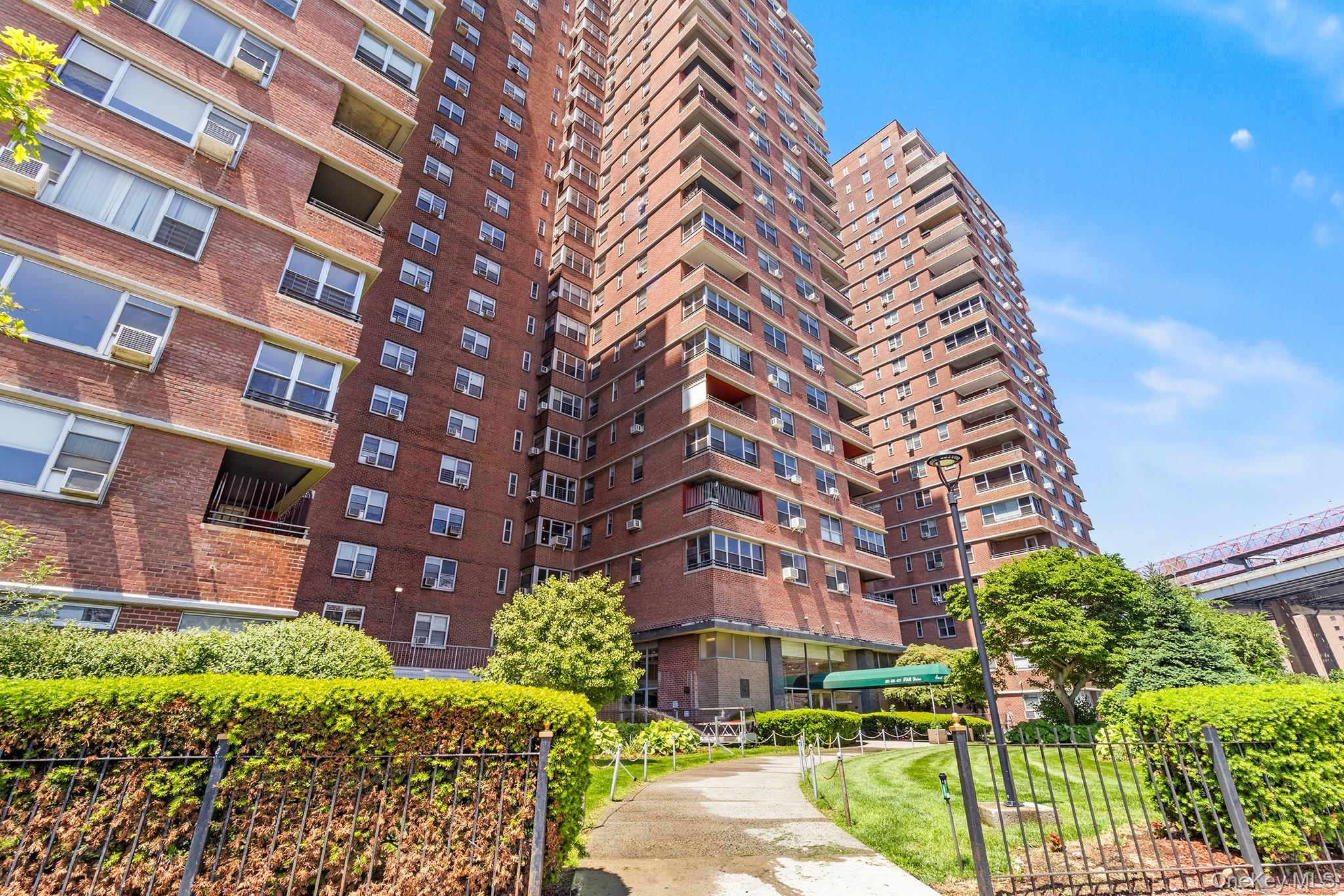473 Fdr Drive, Unit K1404 photo 4