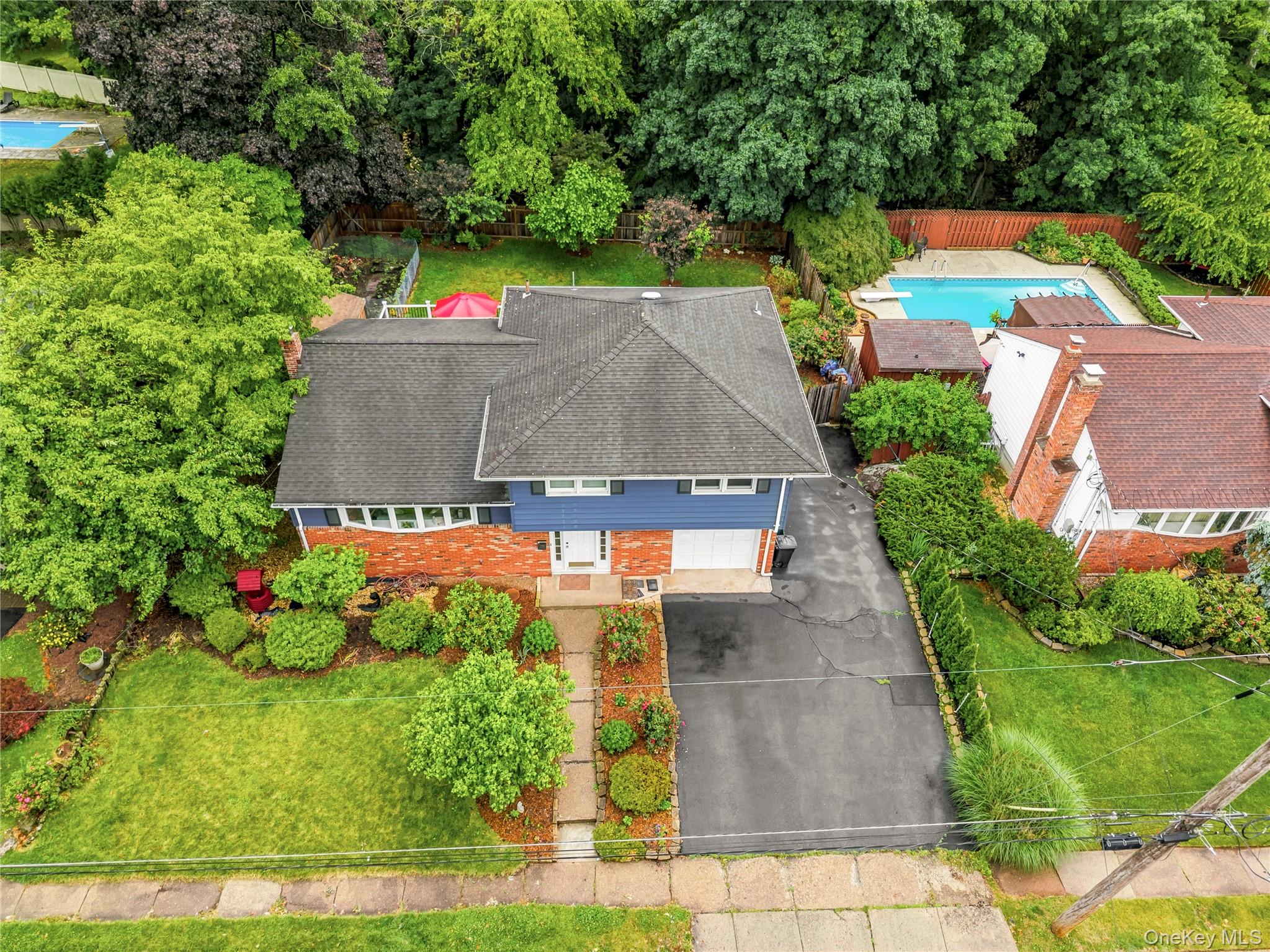 4 Forest Knoll Drive – For Sale photo 2