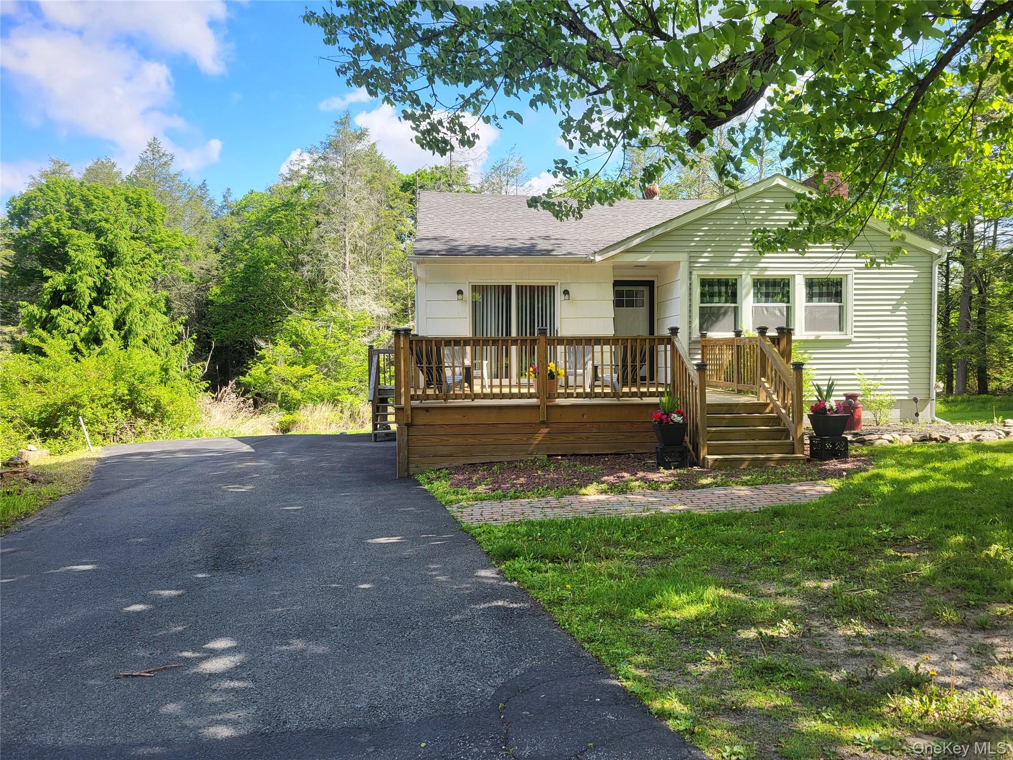 286 Dingle Daisy Road – For Sale photo 3