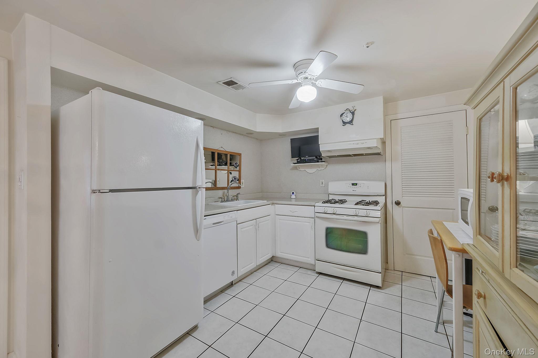 301 Birchwood Road – For Sale photo 11
