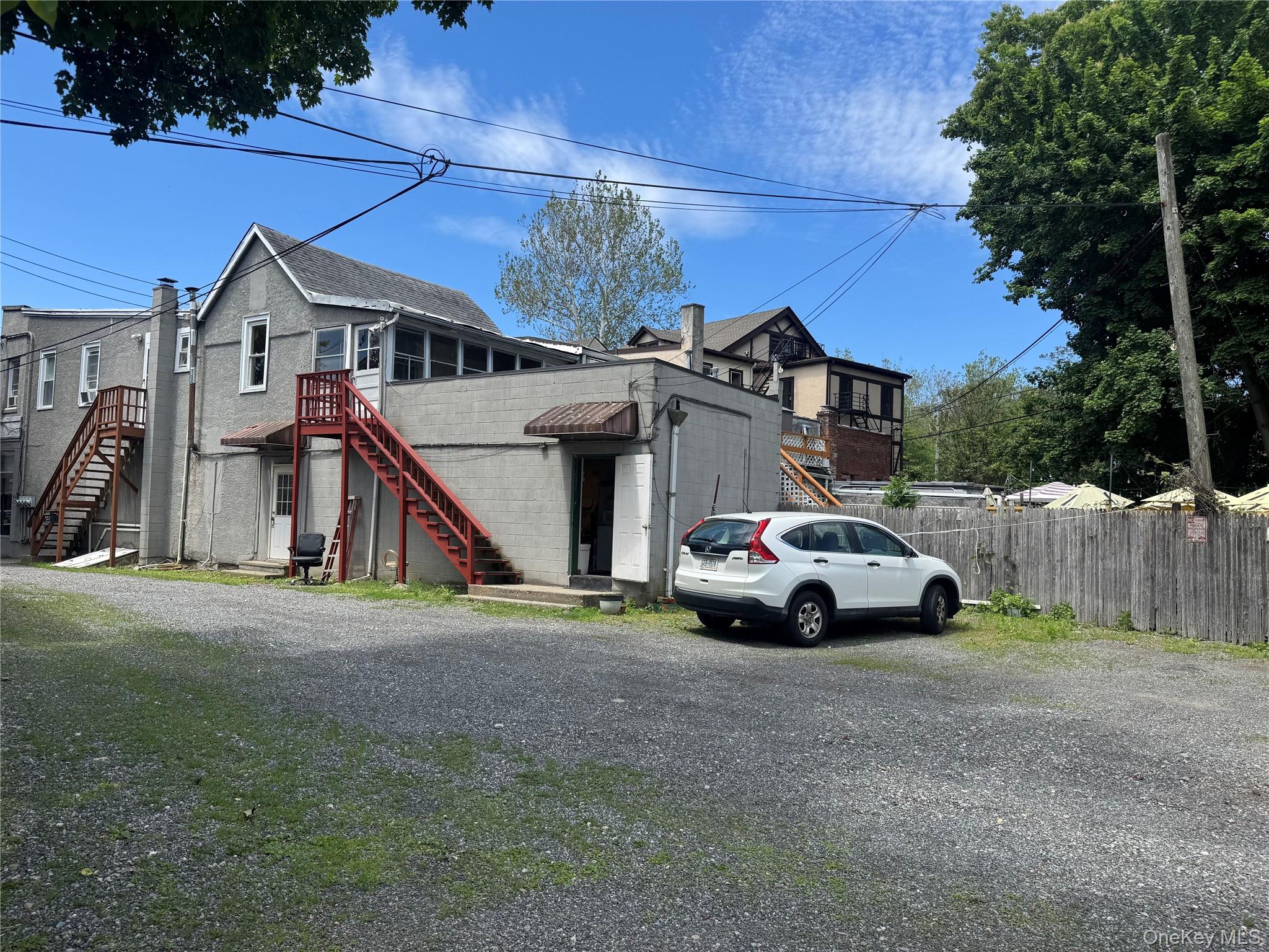 21 King Street – For Sale photo 7