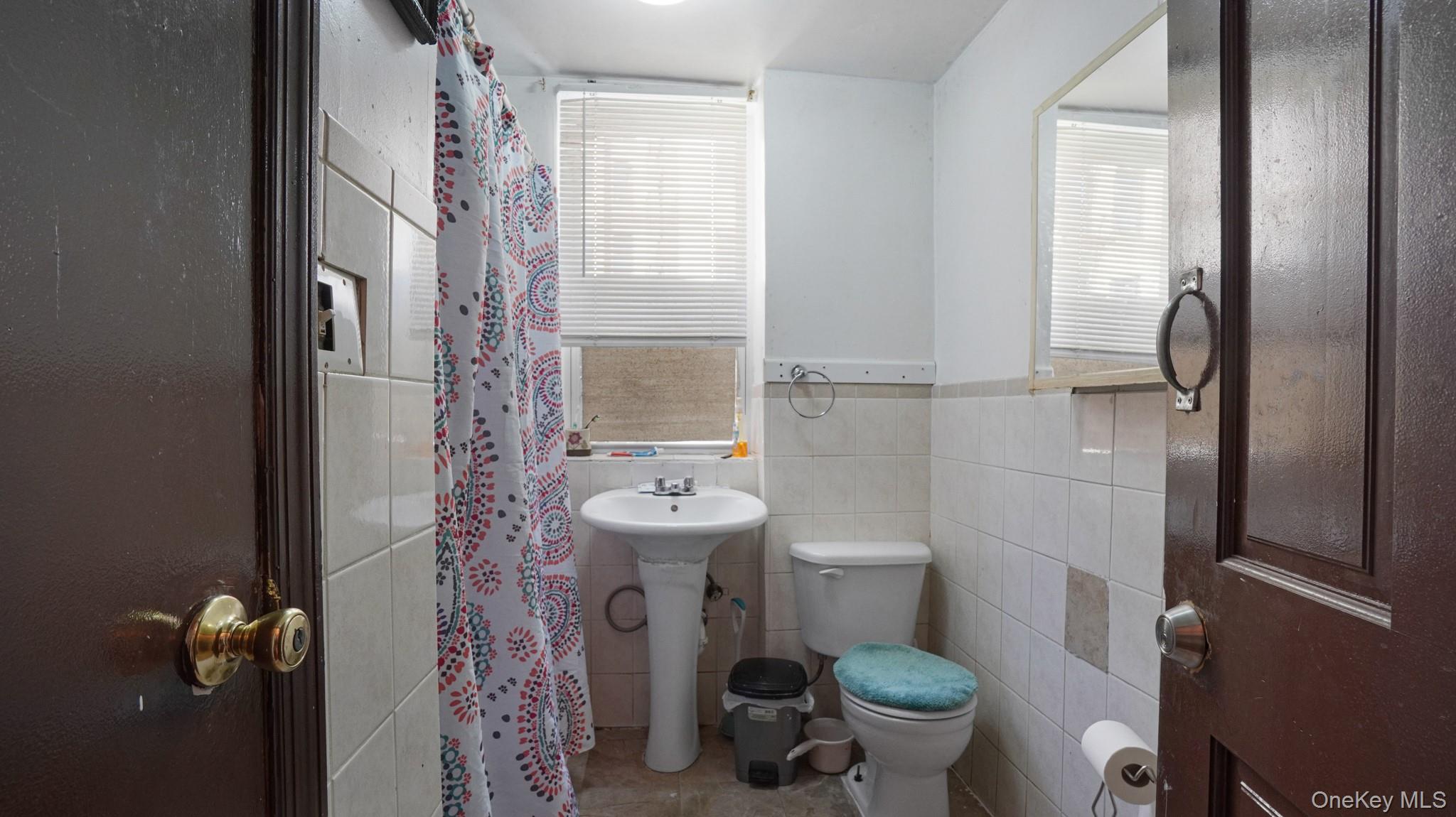 2657 Briggs Avenue – For Sale photo 23