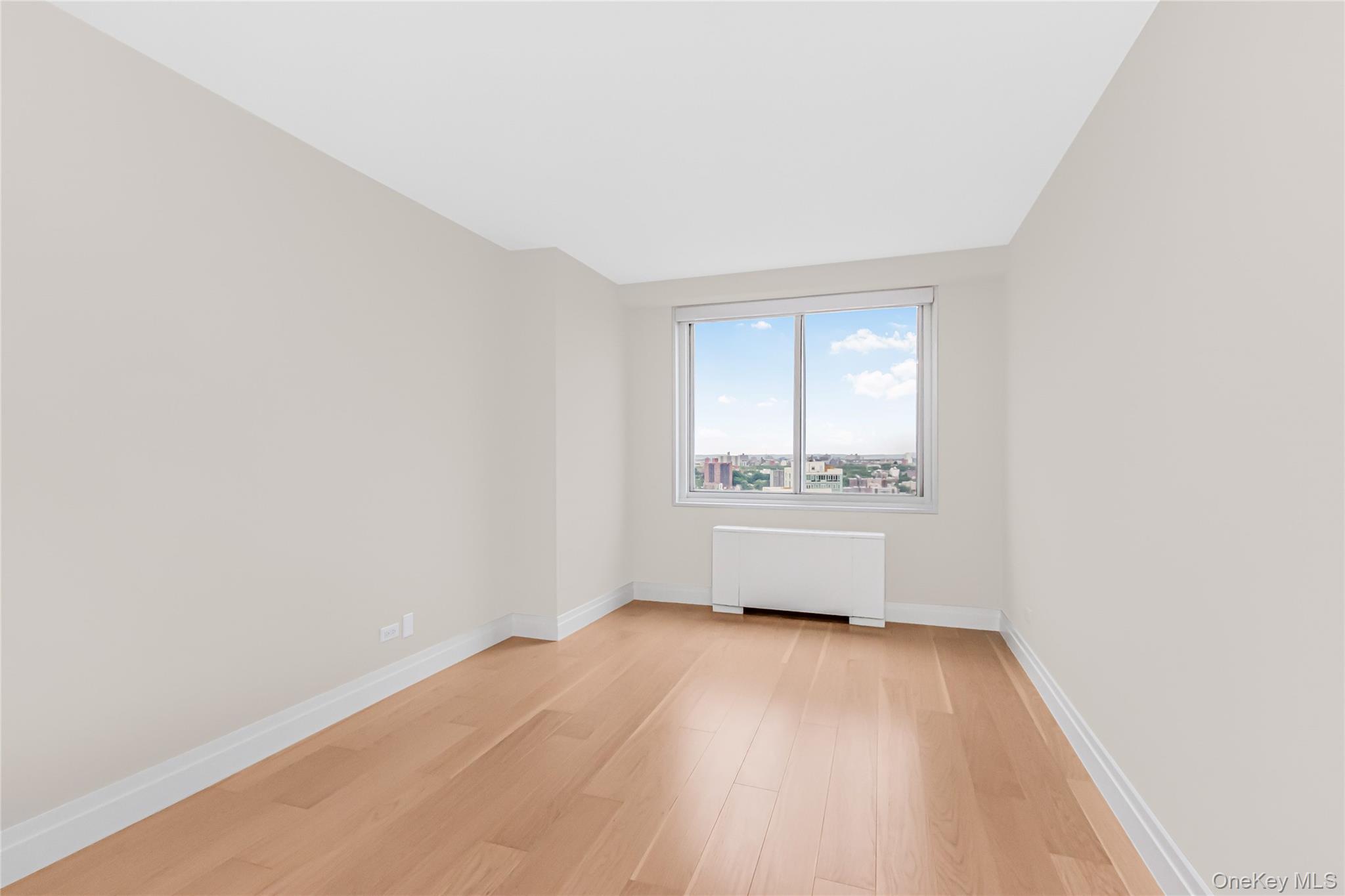 3333 Henry Hudson Parkway, Unit 18C photo 6