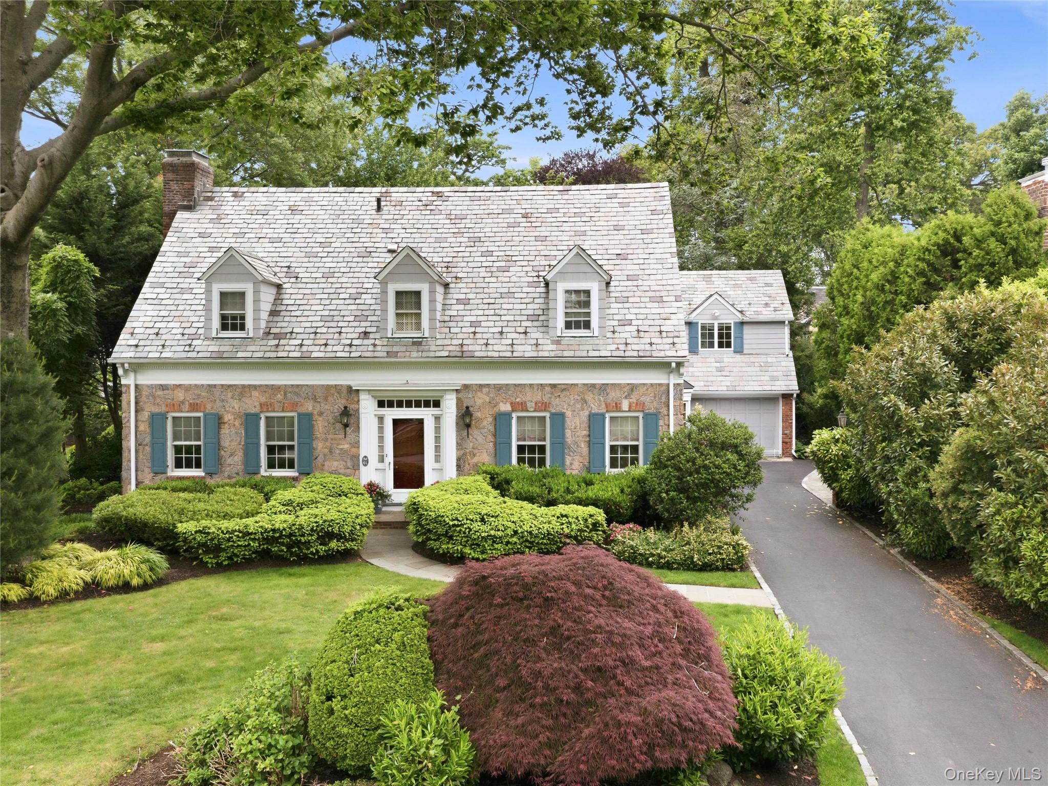 61 Mason Drive – For Sale