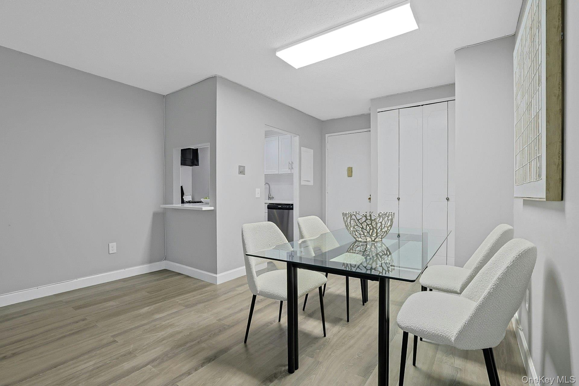 1270 North Avenue, Unit 1h photo 6